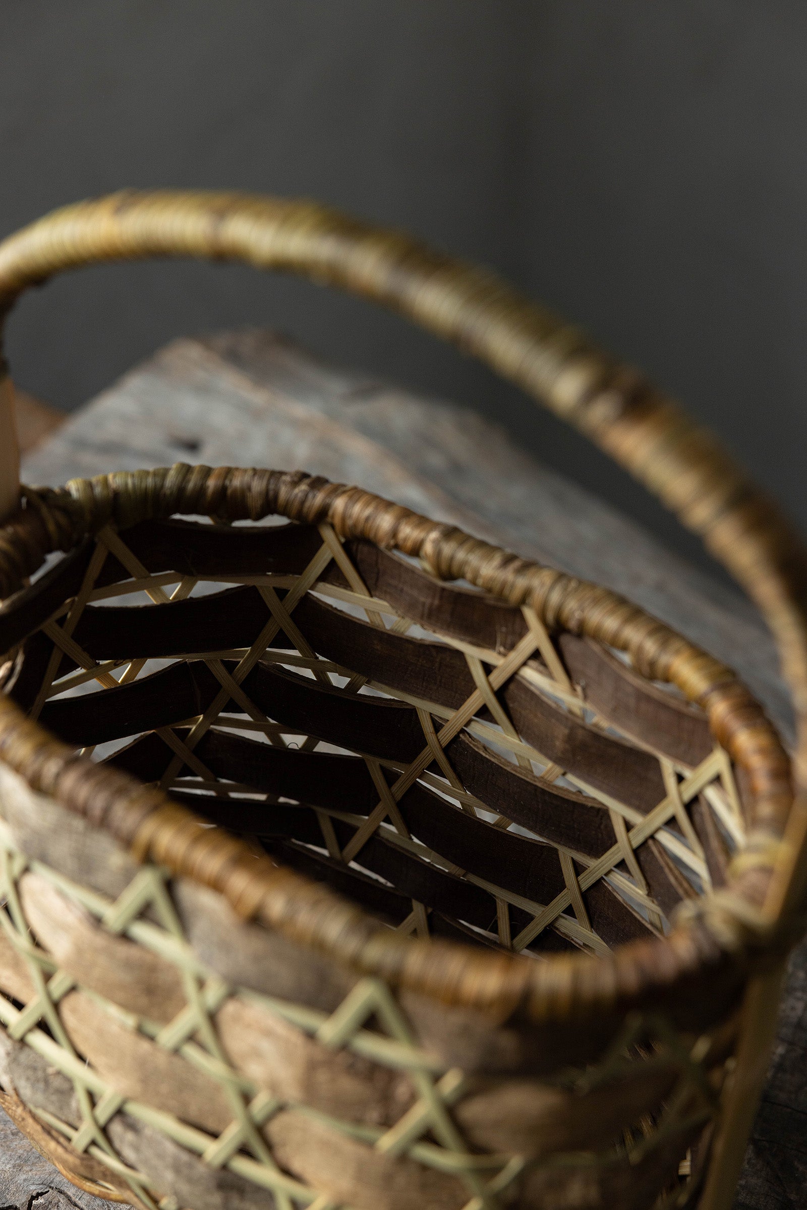 㓛刀 匡允 日々ノ樹皮籠 鬼胡桃2