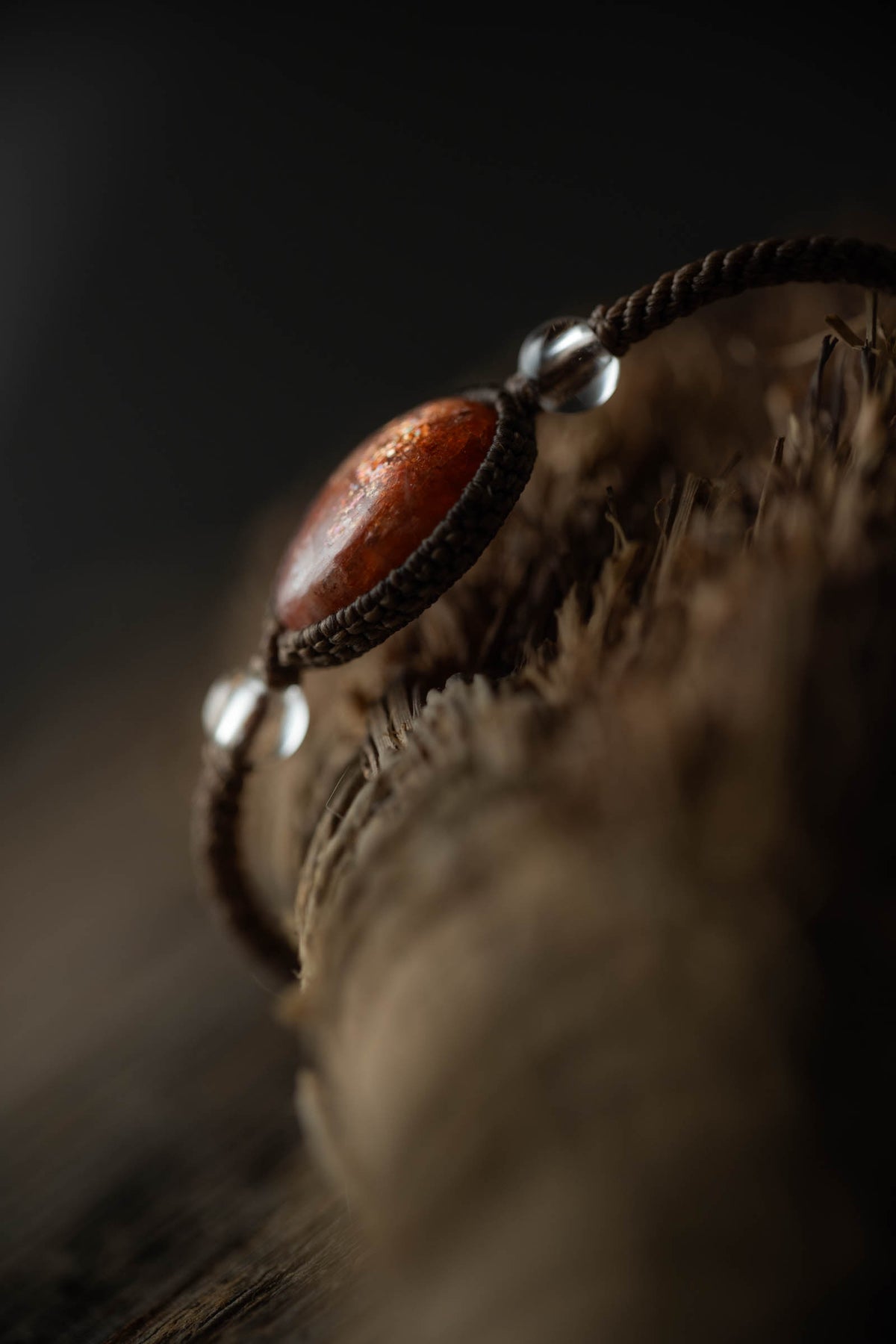 macrame bracelet (sunstone)