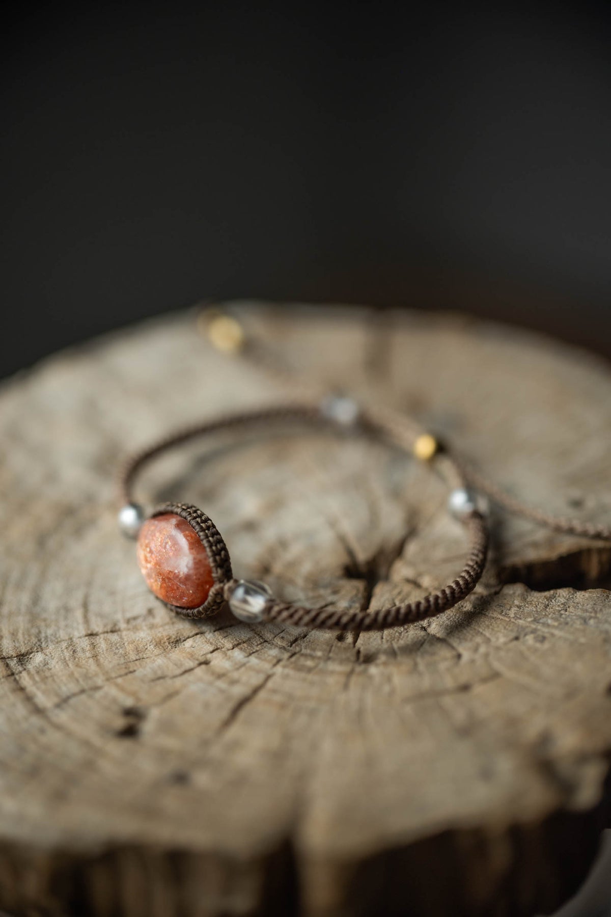 macrame bracelet (sunstone)