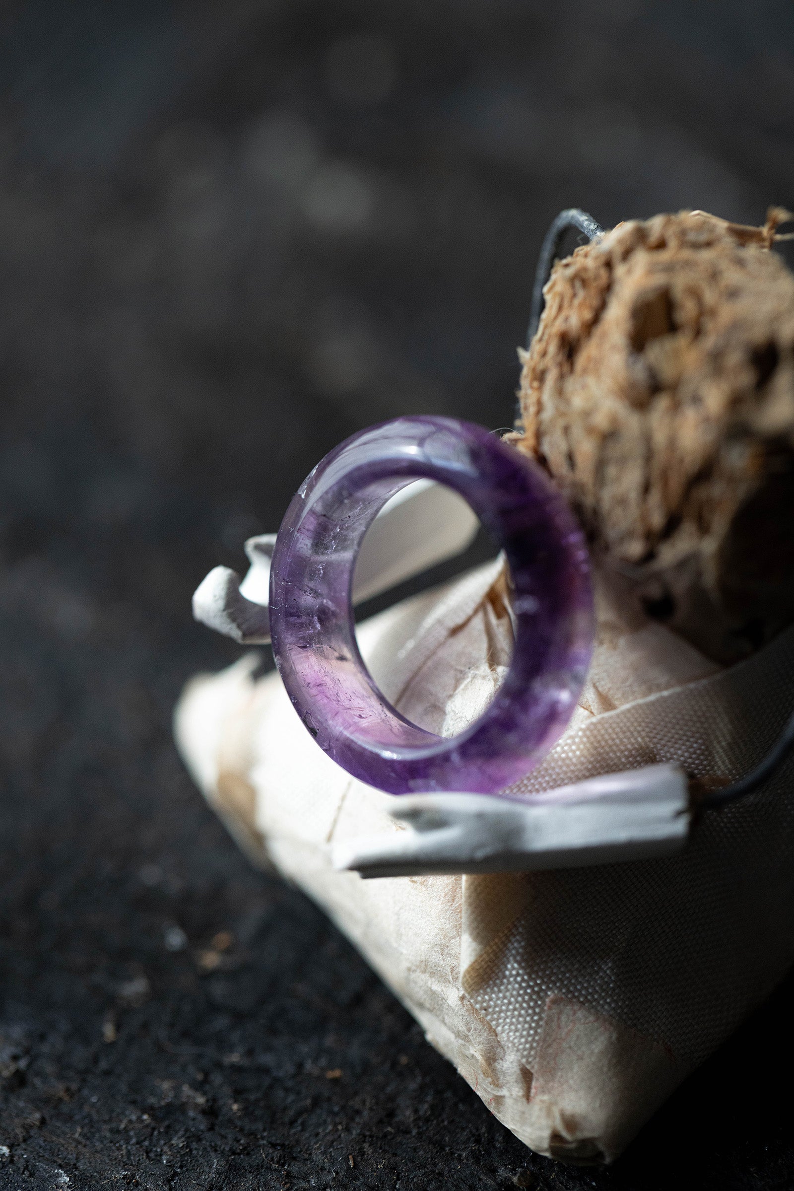 amethyst ring (flat)