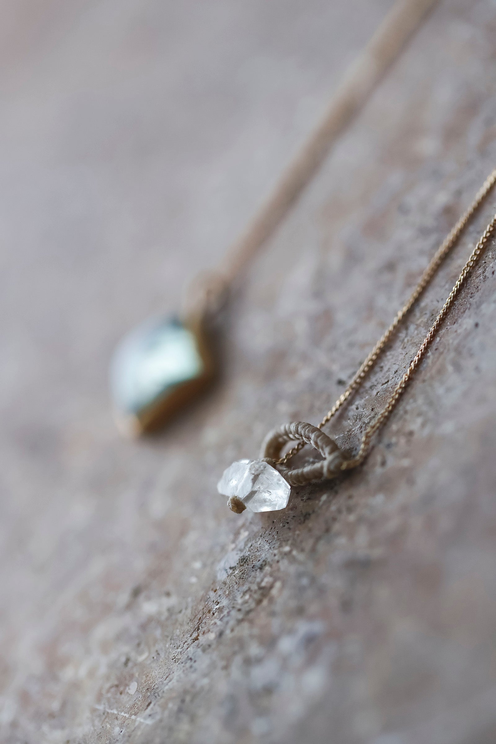 18K necklace ( 18K prehnite )