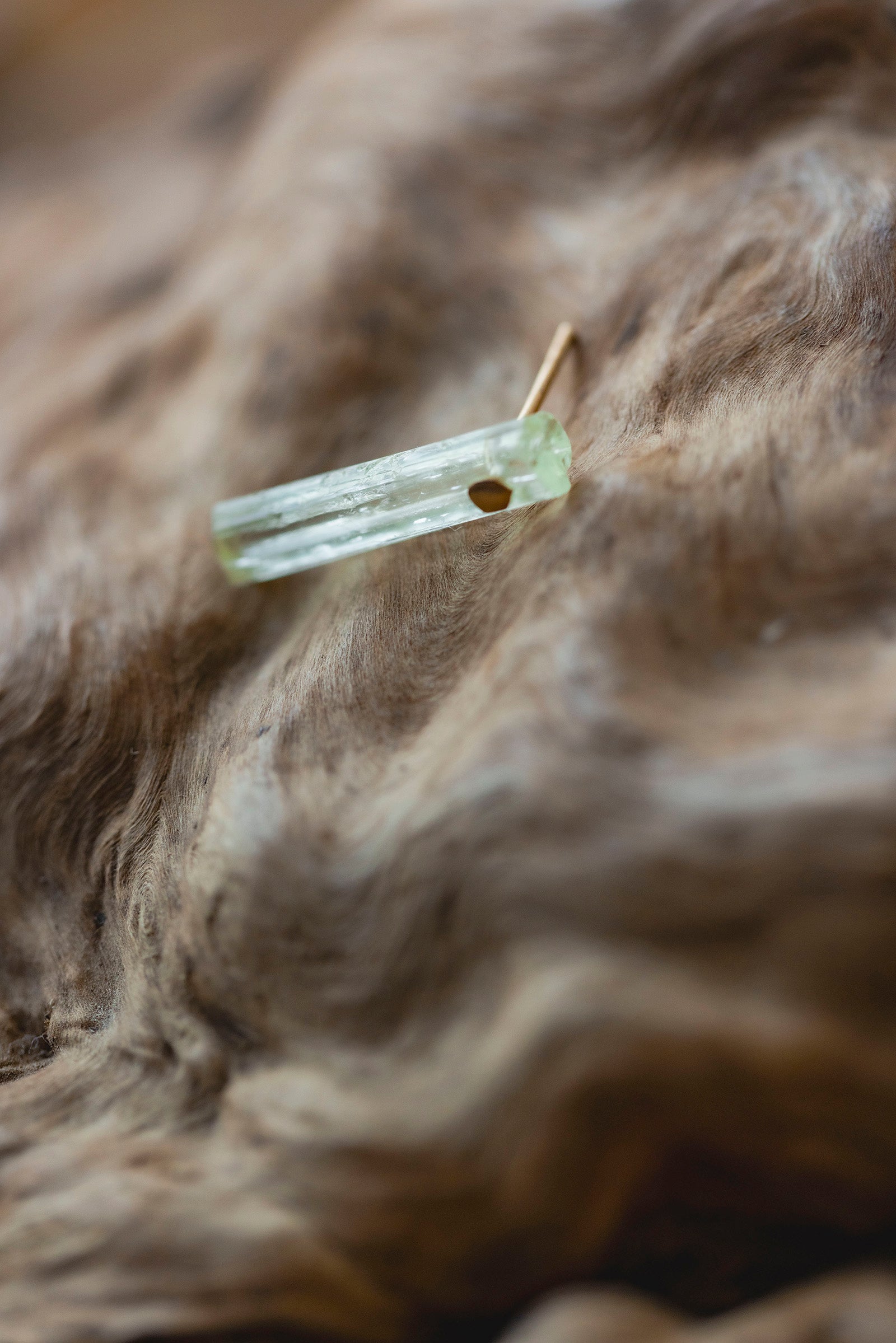 18K aquamarine rough stone earring (pair)