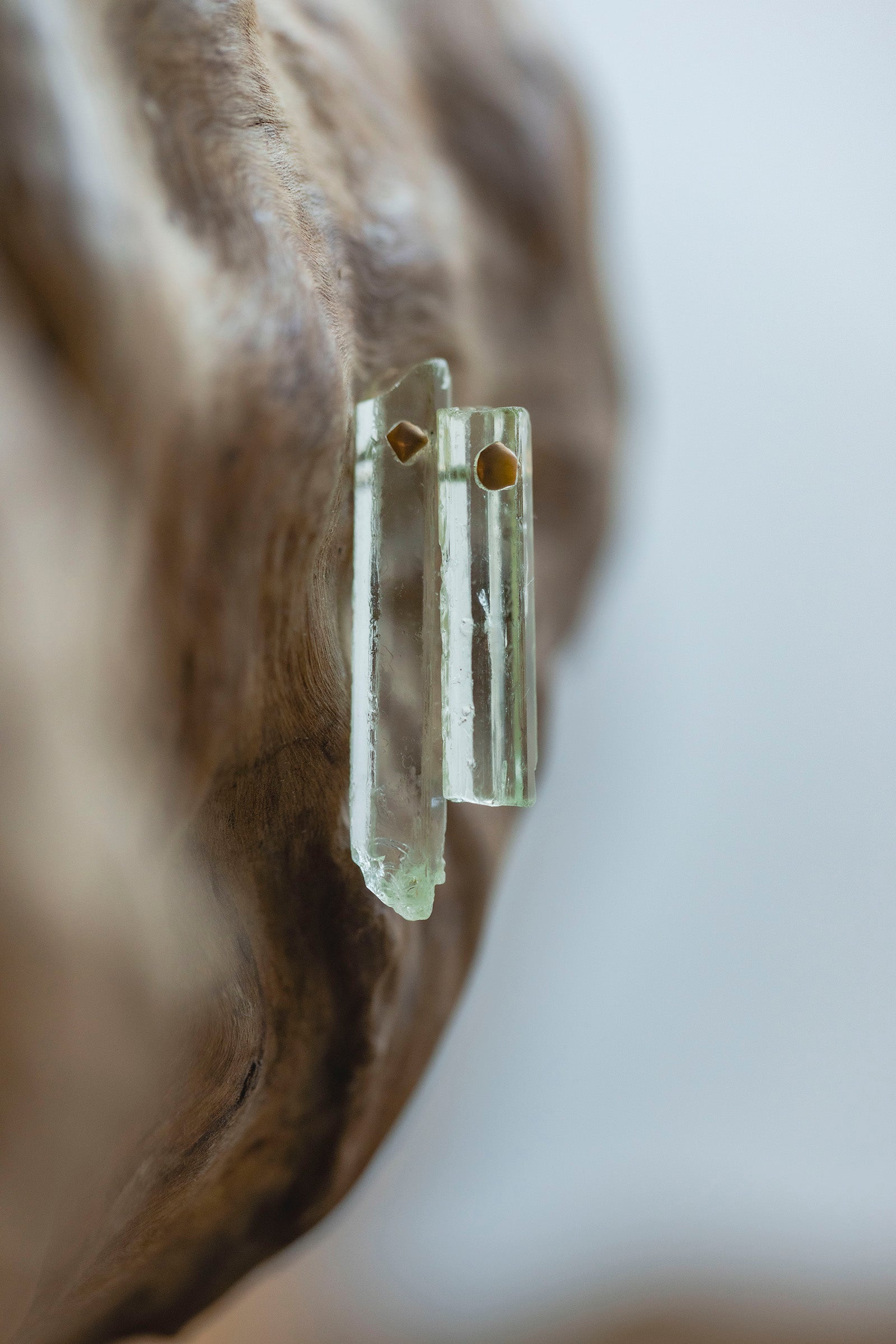 18K aquamarine rough stone earring (pair)