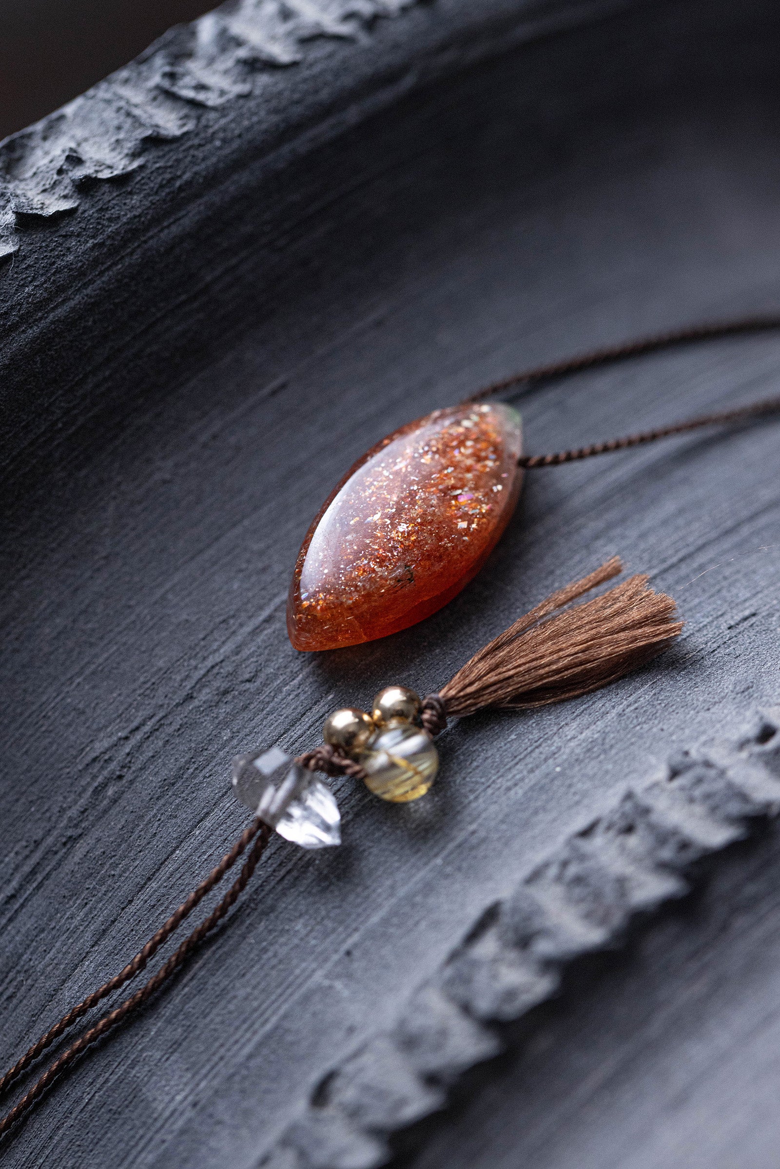 silk cord necklace (sunstone)