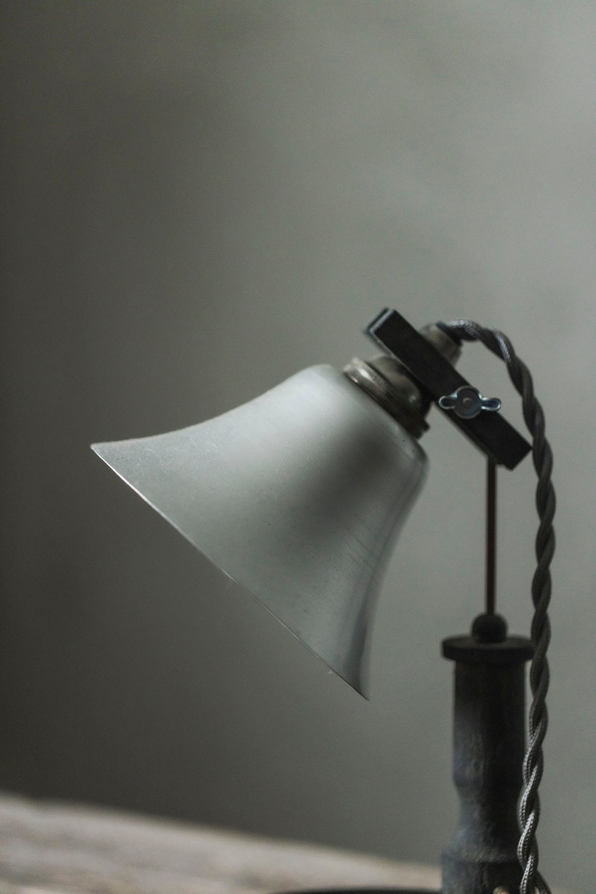 chikuni Letter Lamp (Black) 03