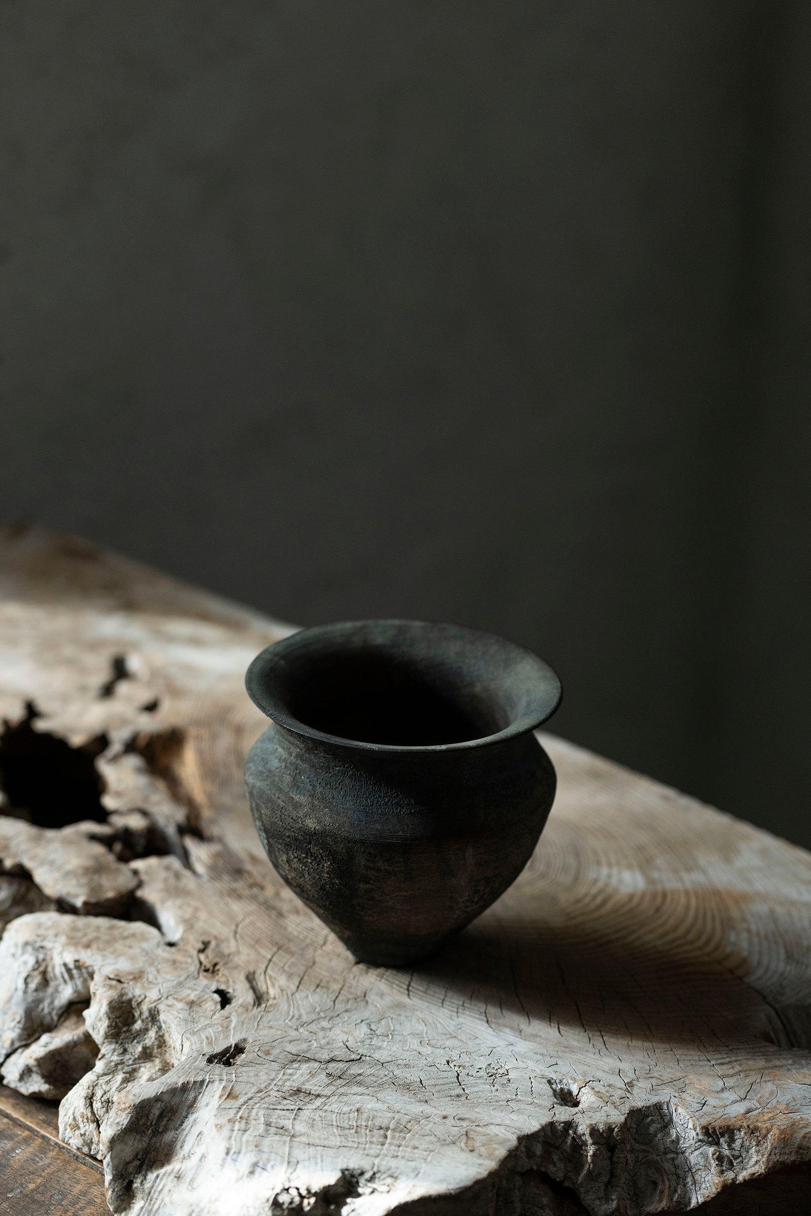 督田昌巳 壺 523