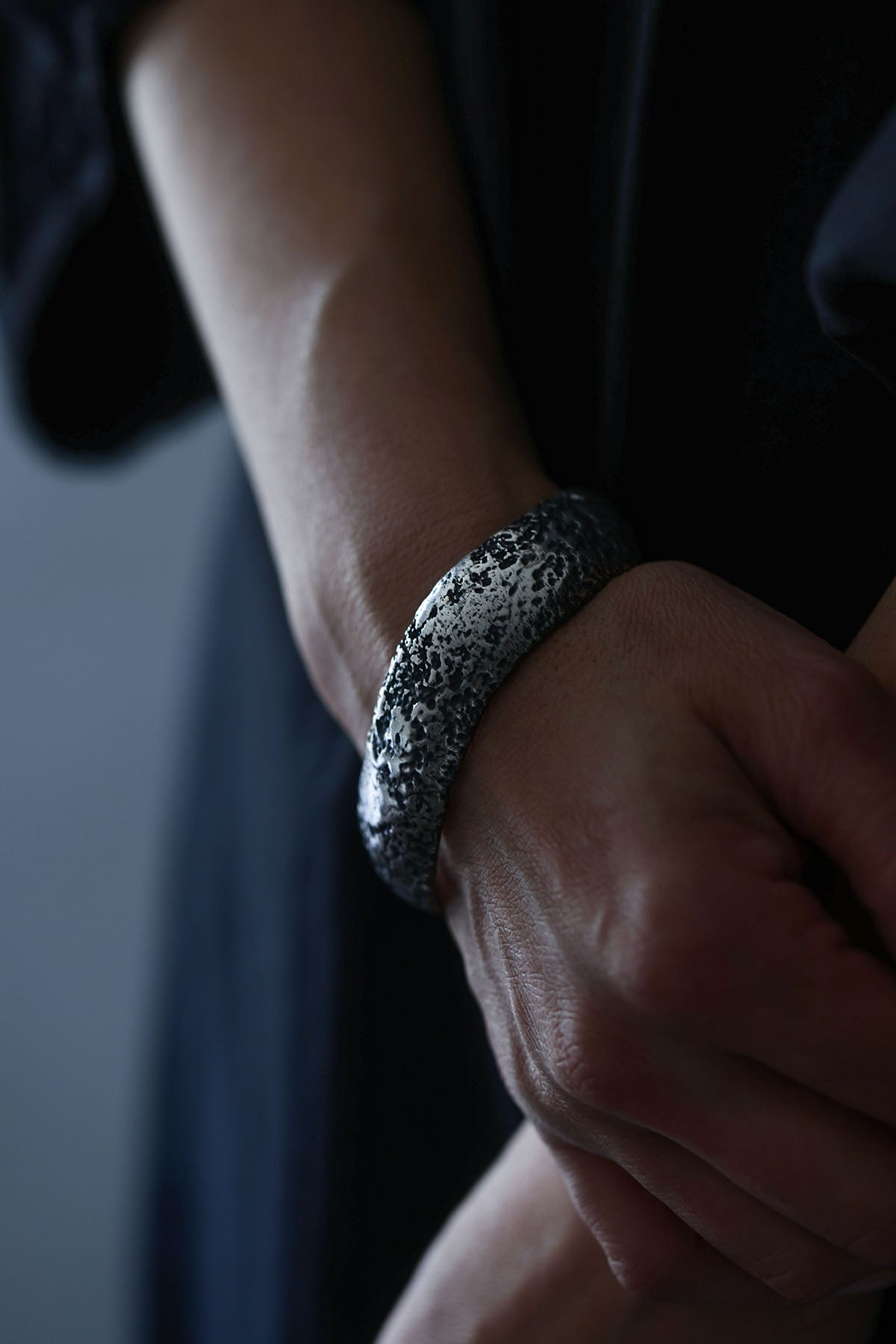 silver bangle -2