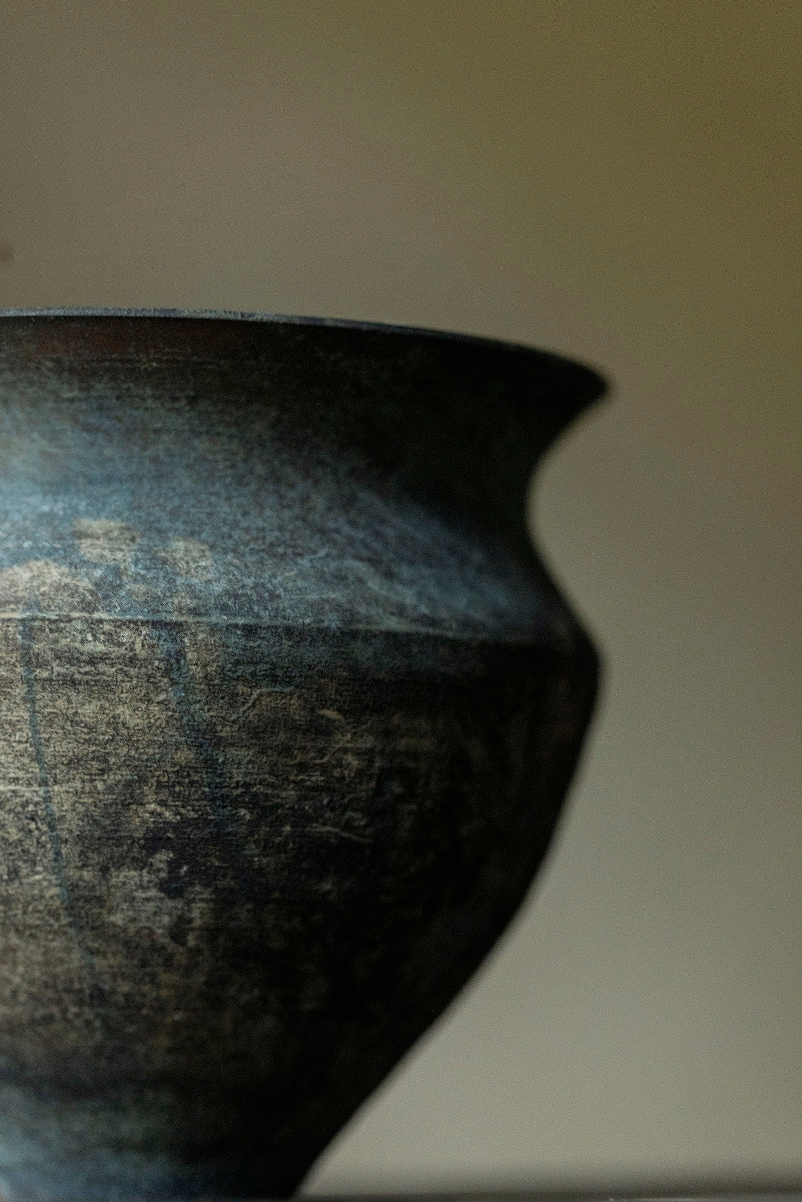 督田昌巳 壺 523