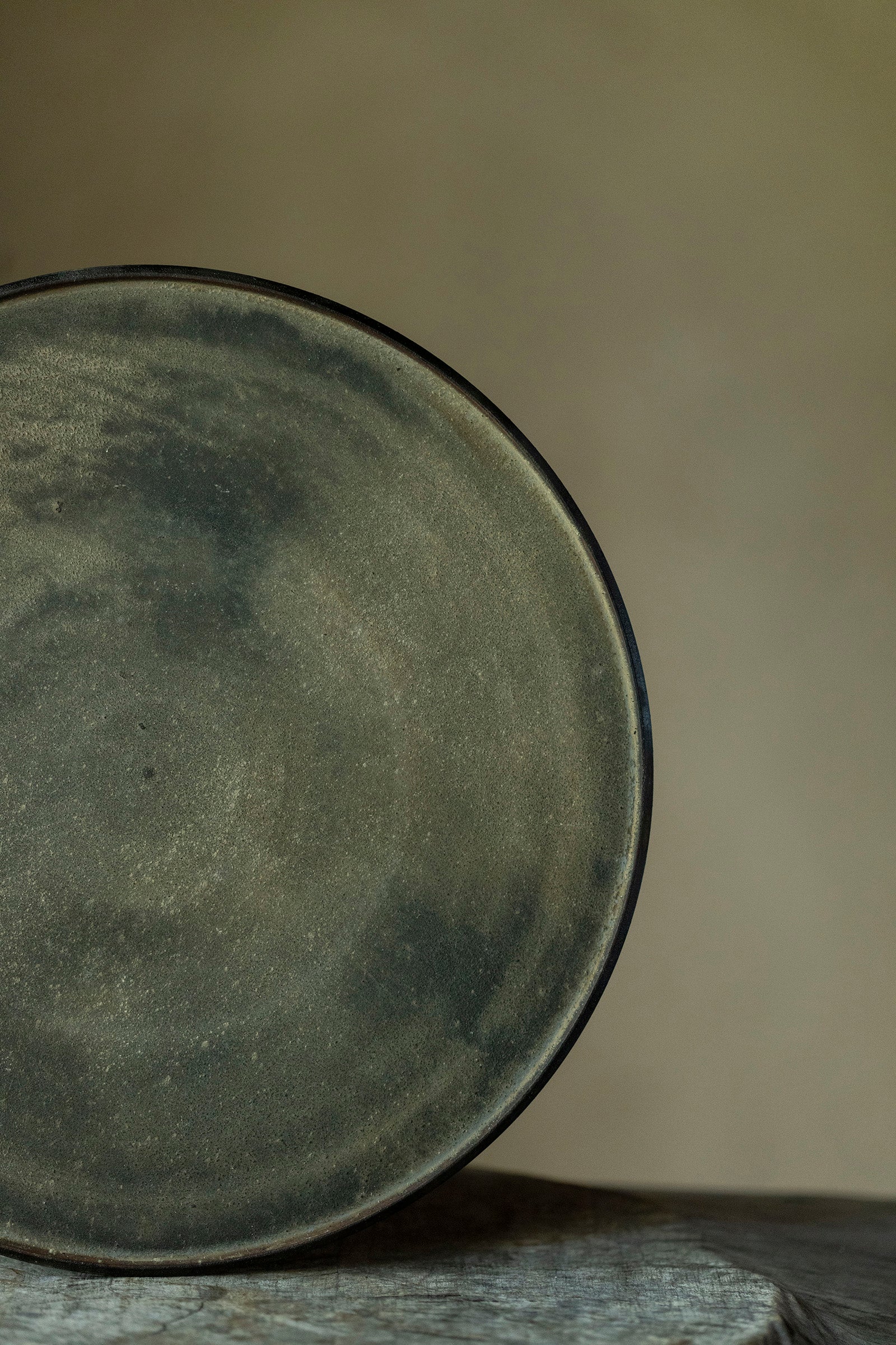 督田昌巳 盤皿 597