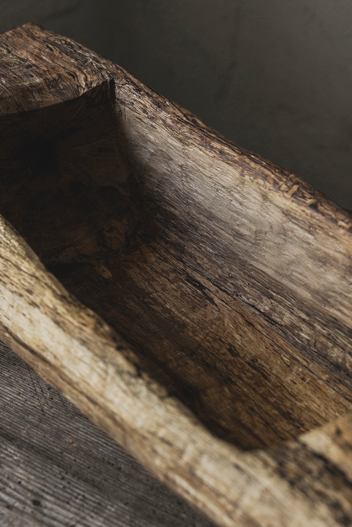 Oak 37 Food Basket