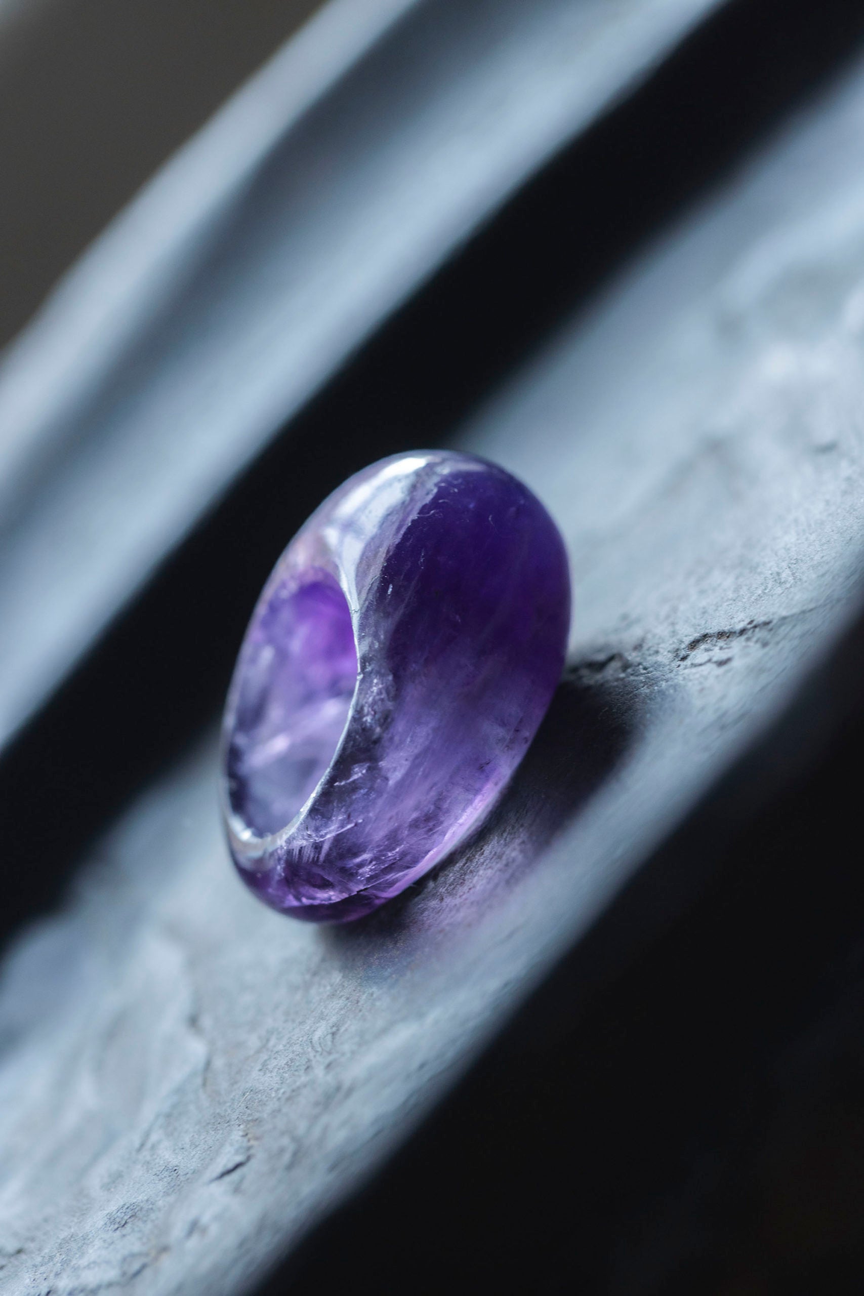 amethyst ring (round)