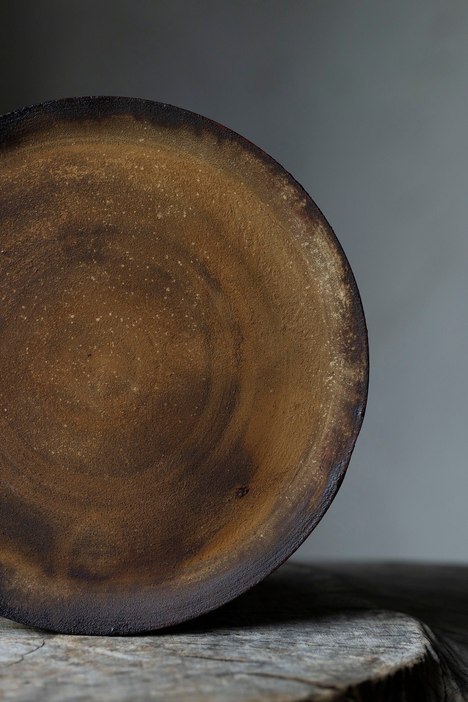 督田昌巳 平皿 572