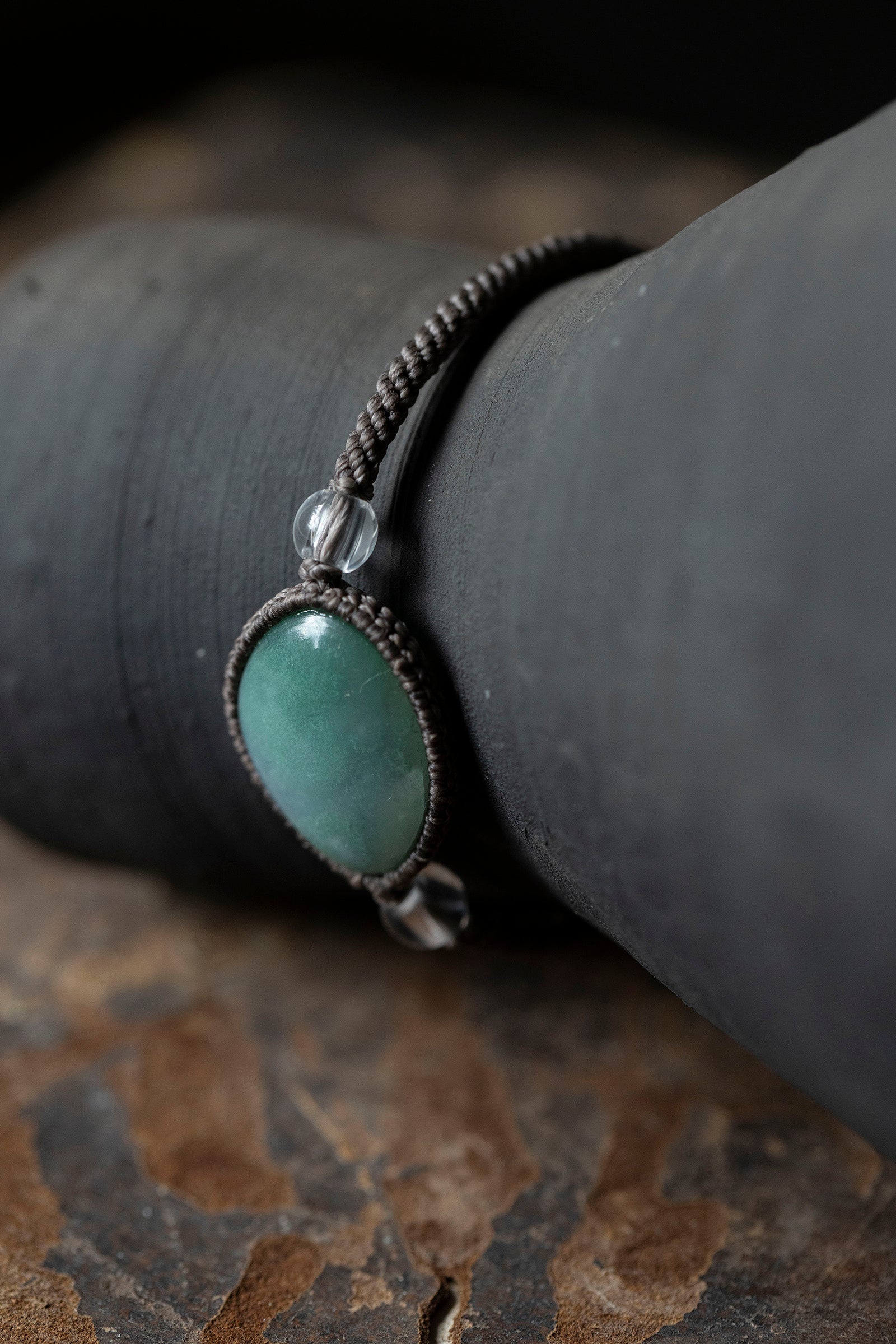 macrame bracelet (aquaprase)