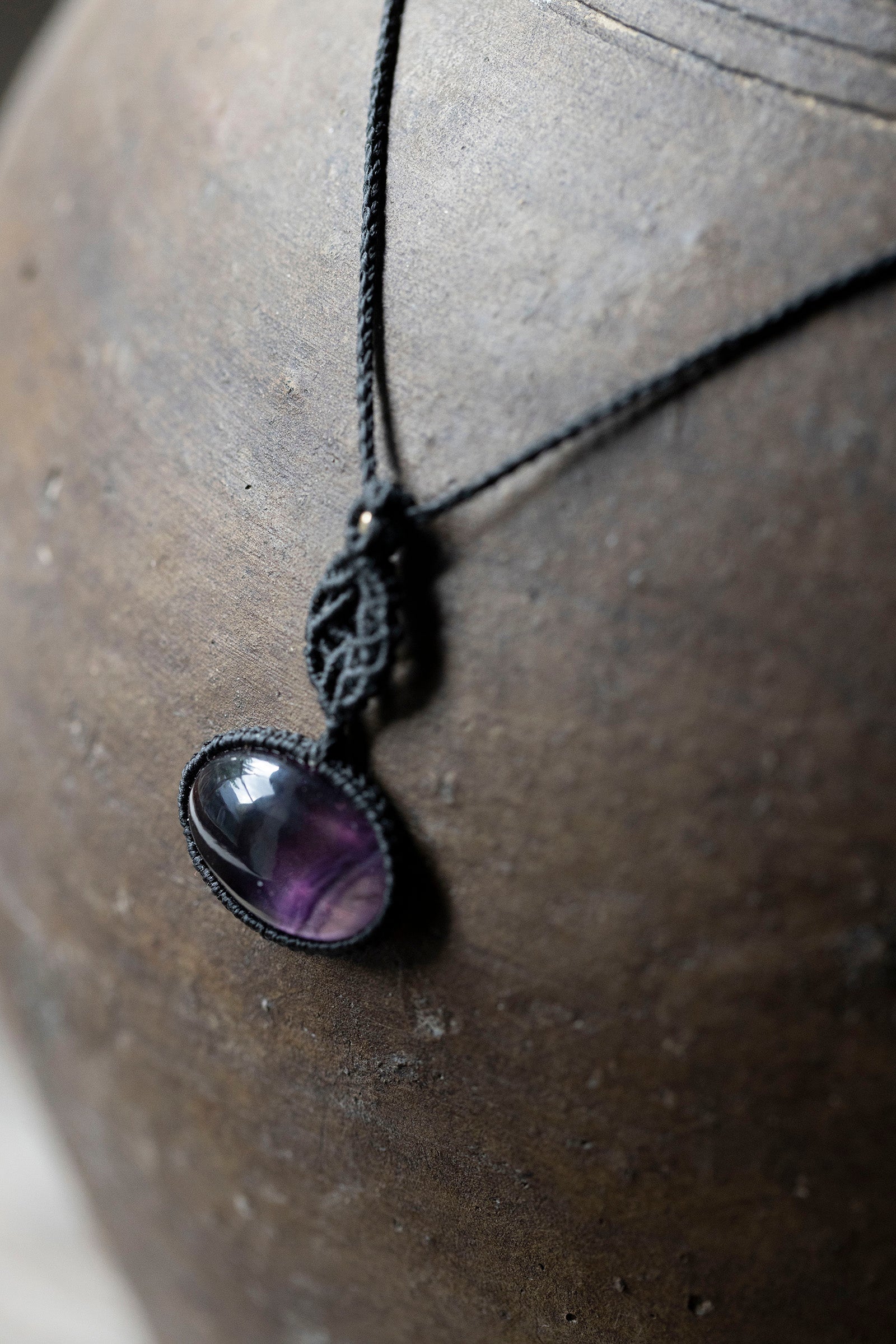 macrame necklace (fluorite)