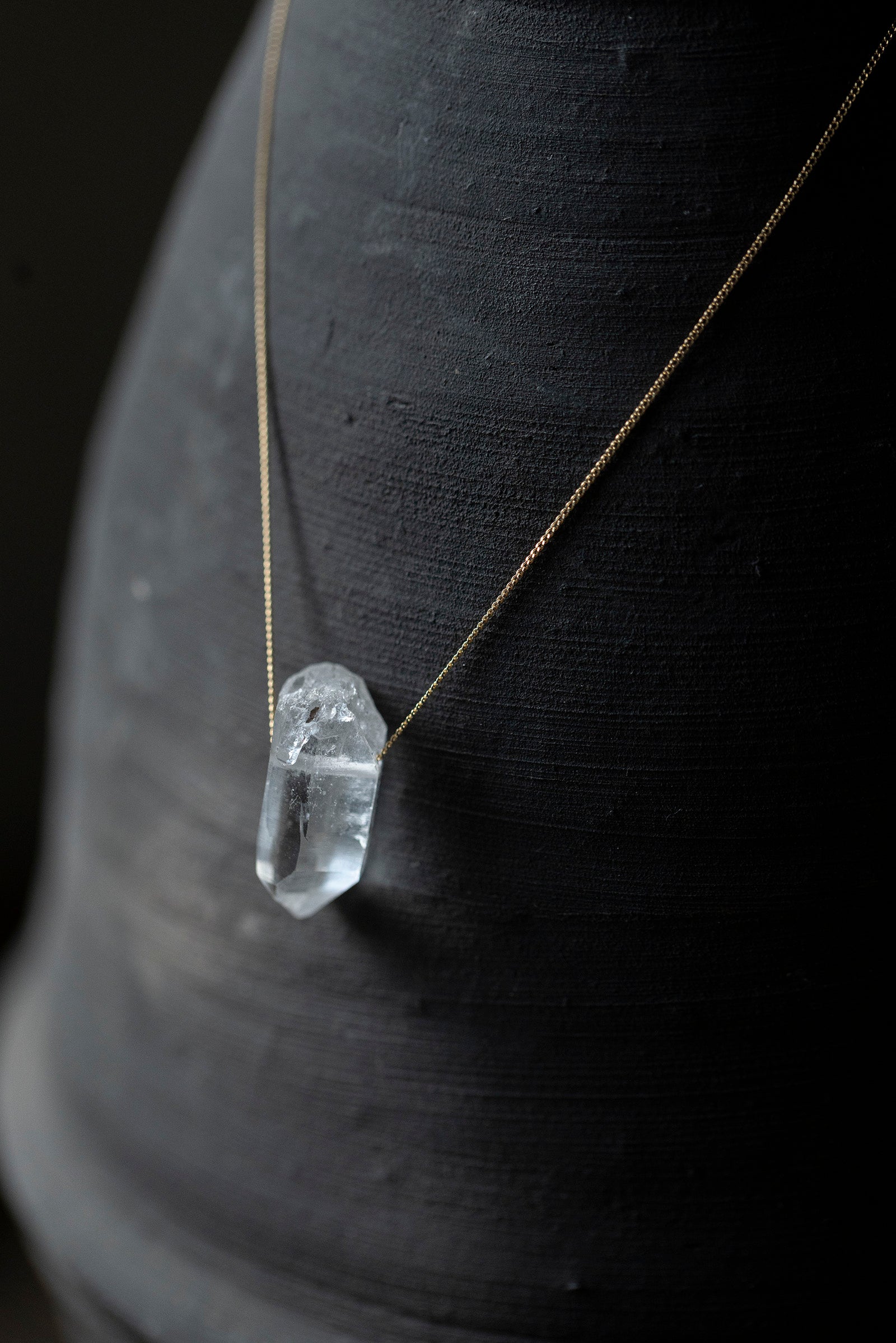 18K necklace ( quartz )