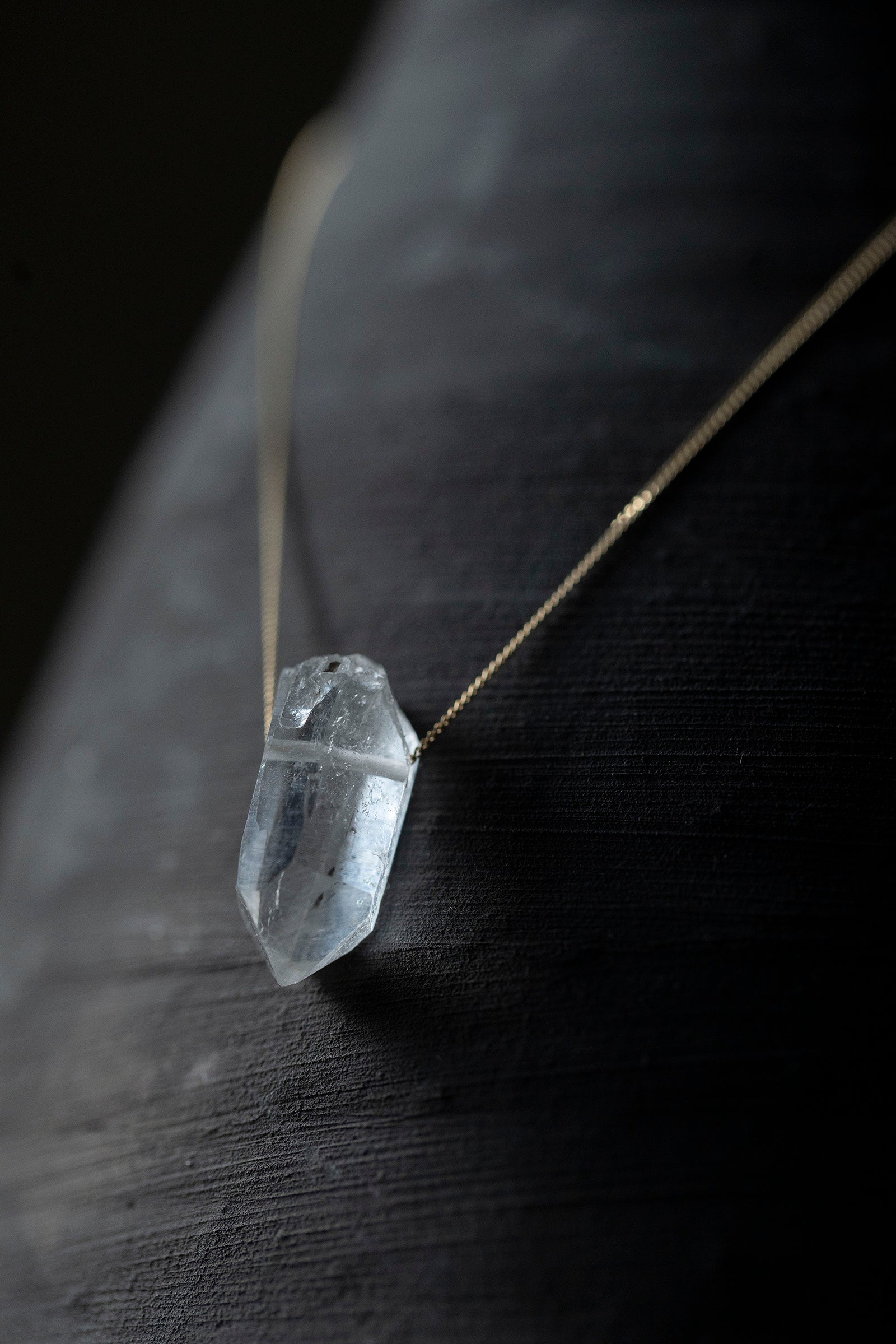18K necklace ( quartz )