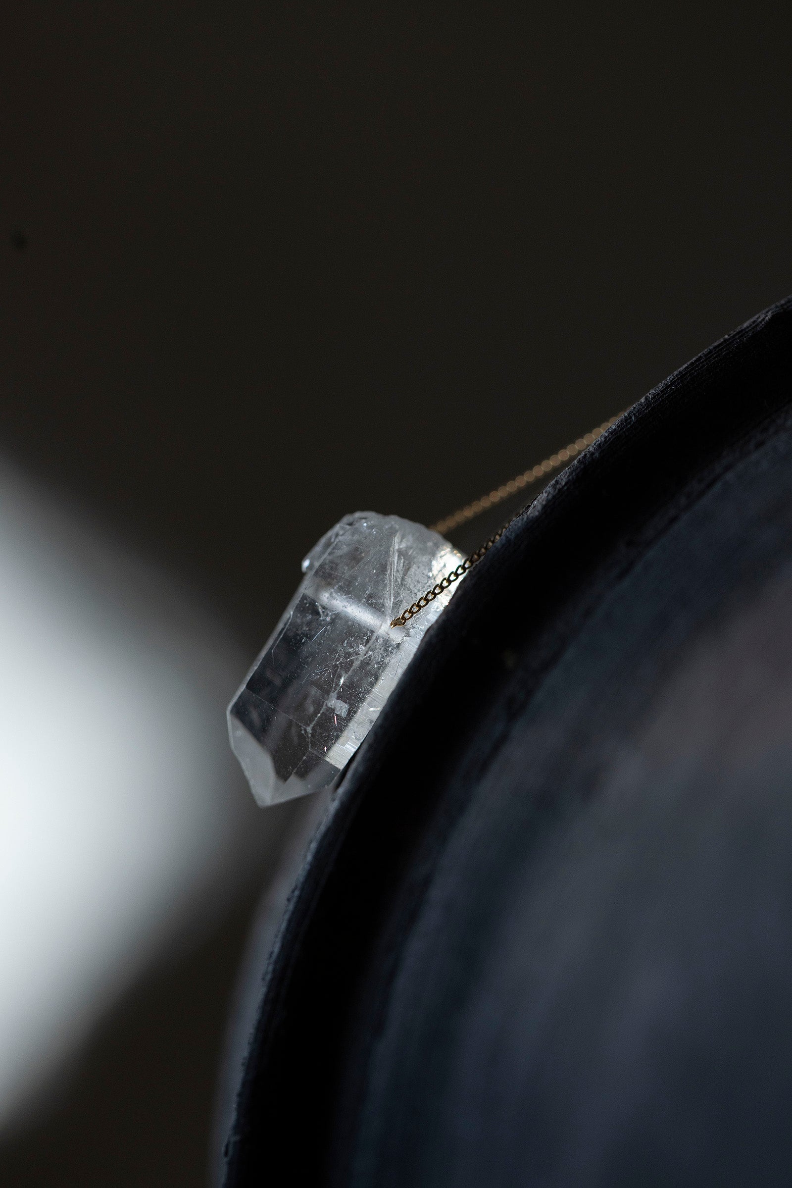 18K necklace ( quartz )