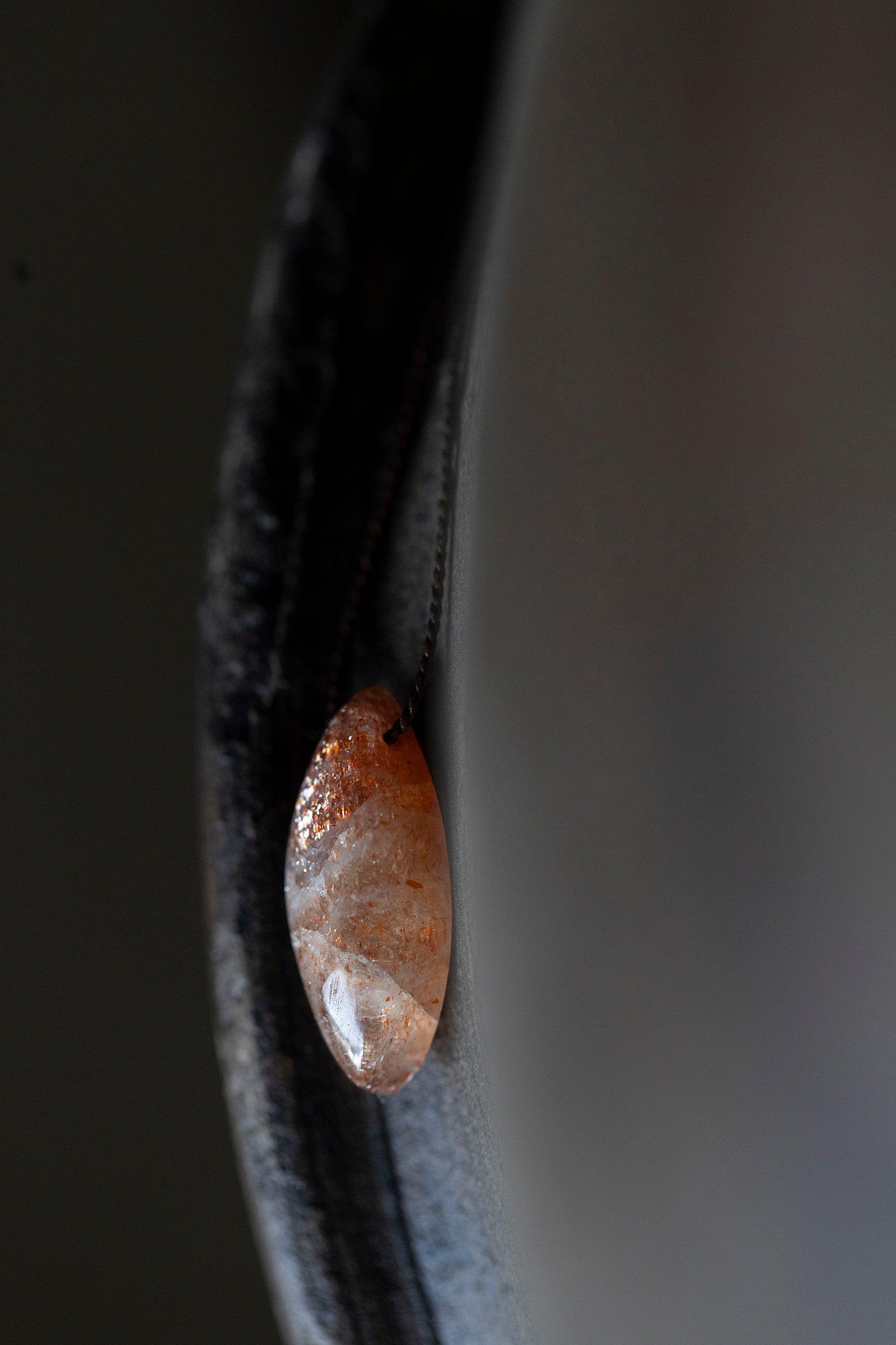 silk cord necklace (sunstone)