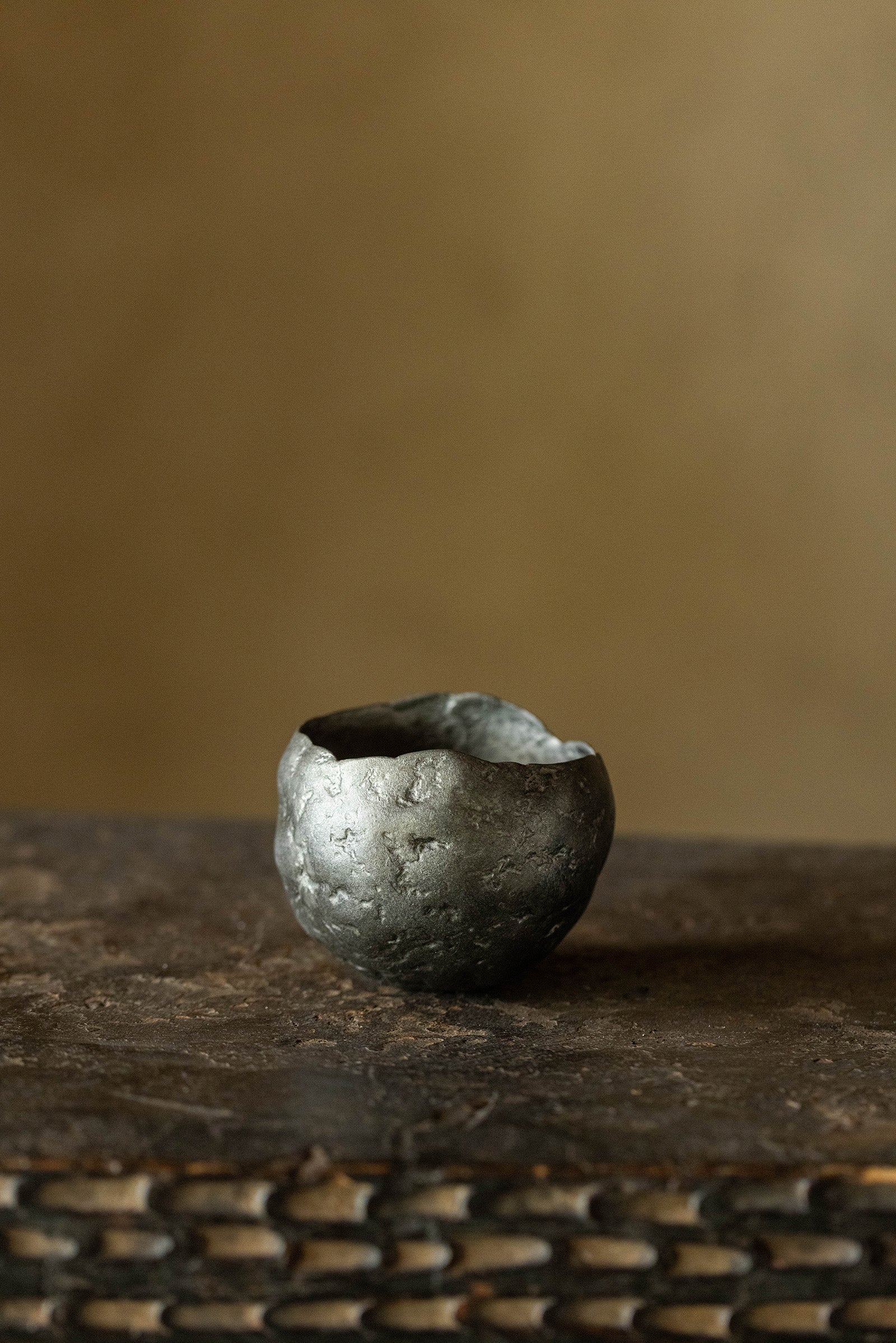 Tomohiro Ono Paper and linen lacquerware 29