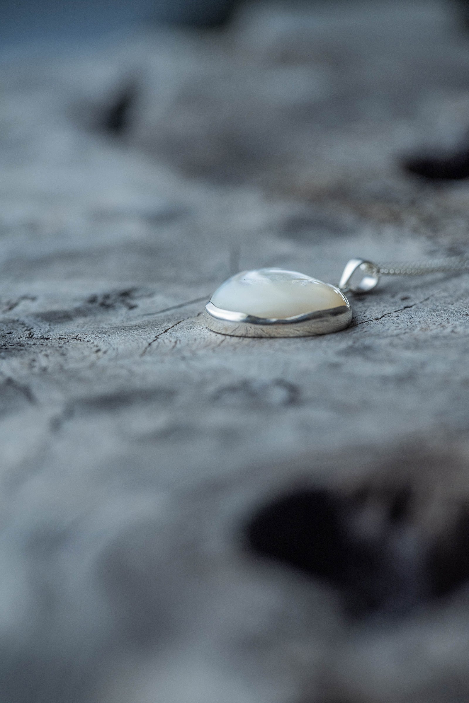 silver necklace pearl -1