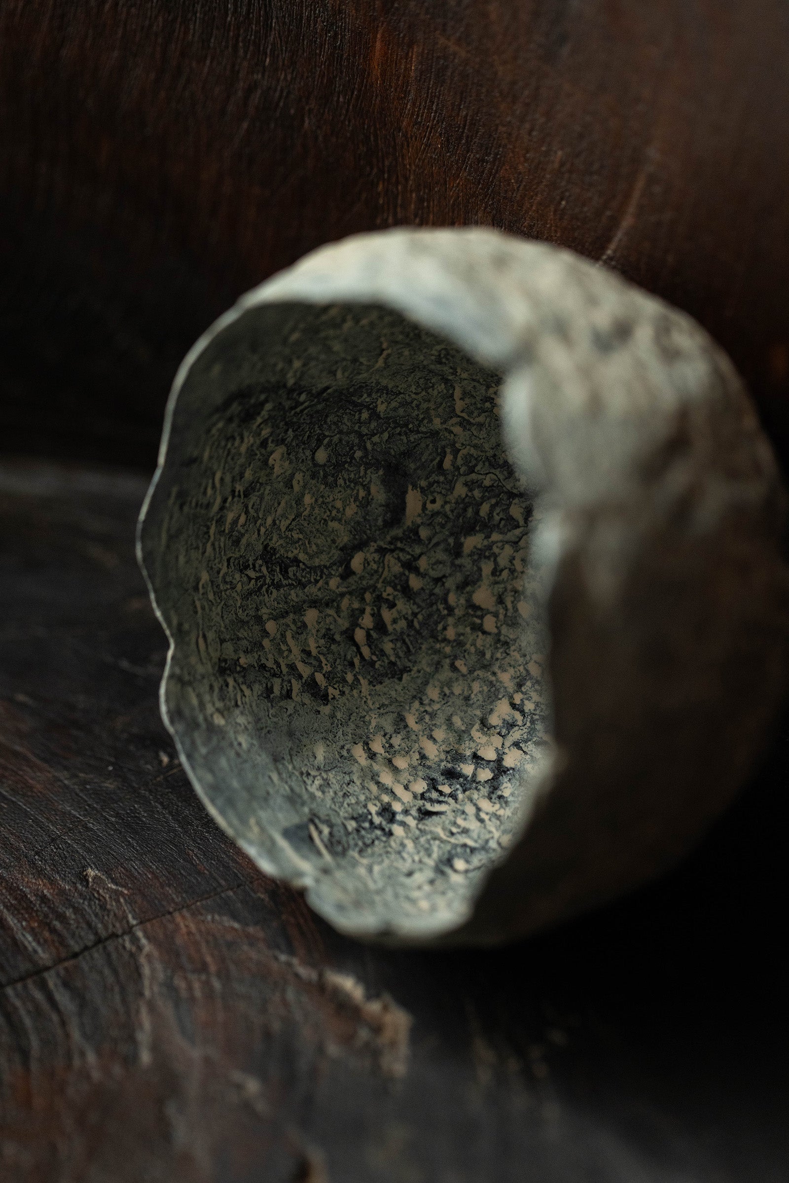 Tomohiro Ono Paper and linen lacquerware 29