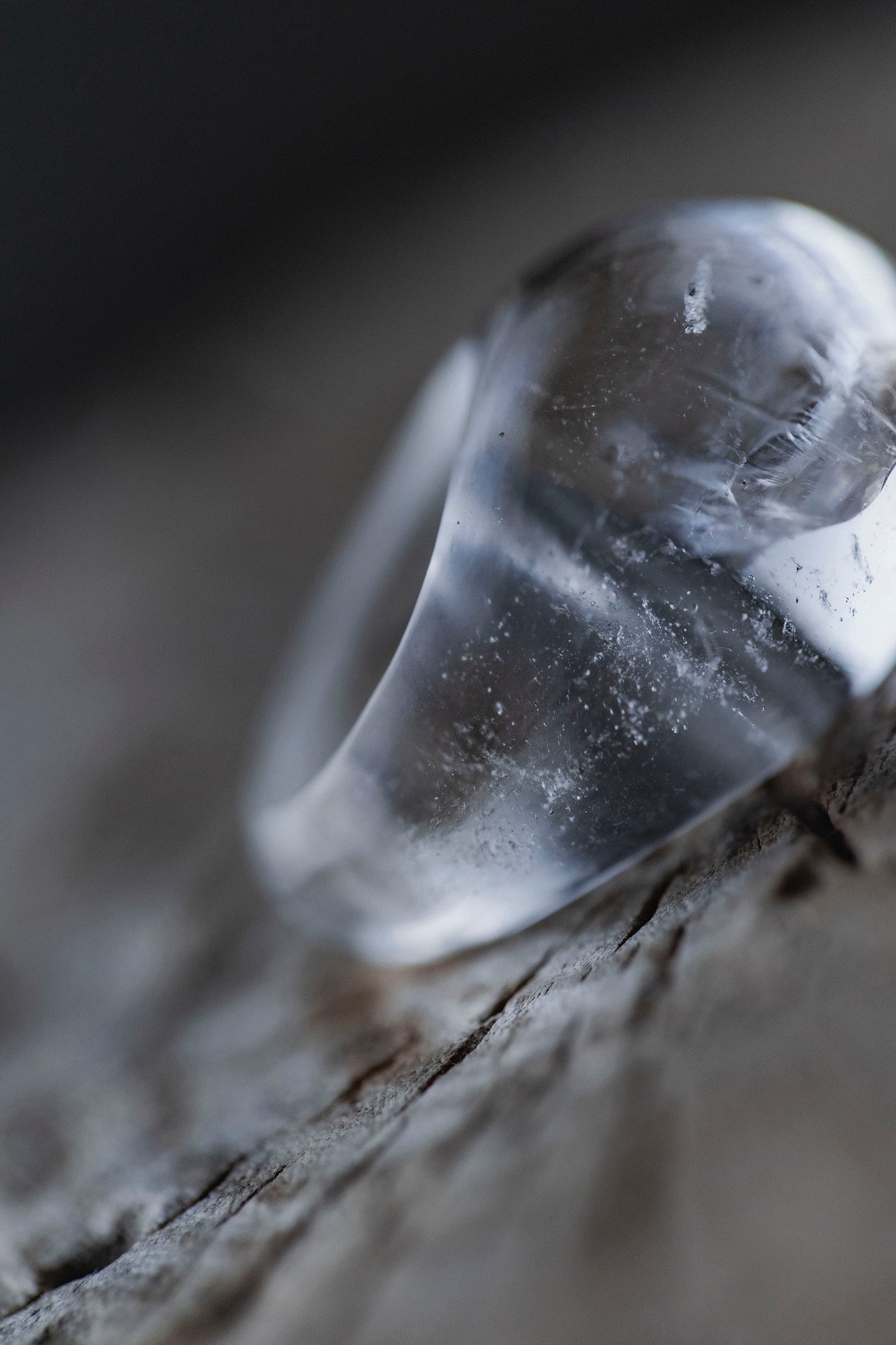 crystal ring (round)