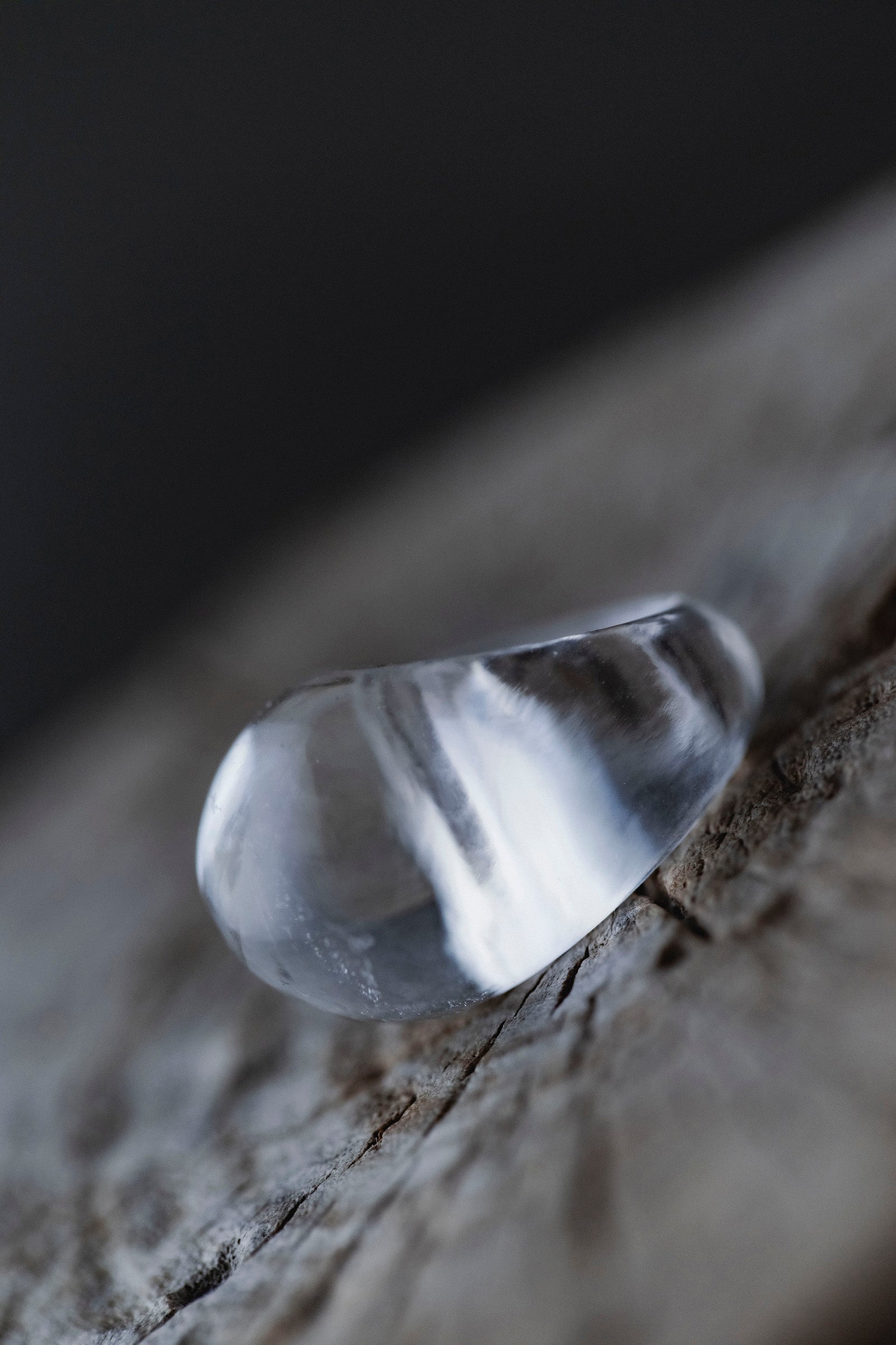 crystal ring (round)