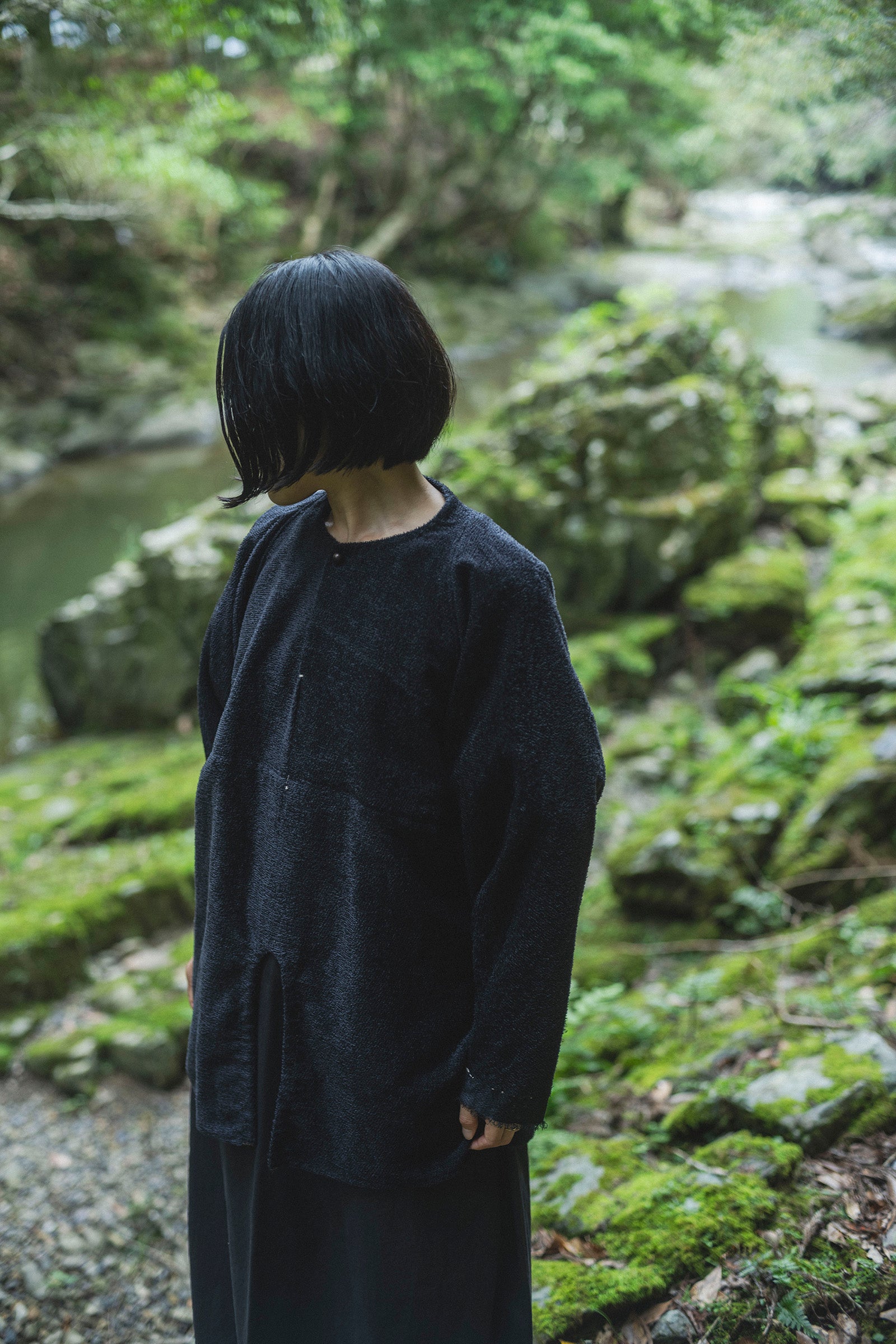 居相 百五十六 黒天鵞絨上衣