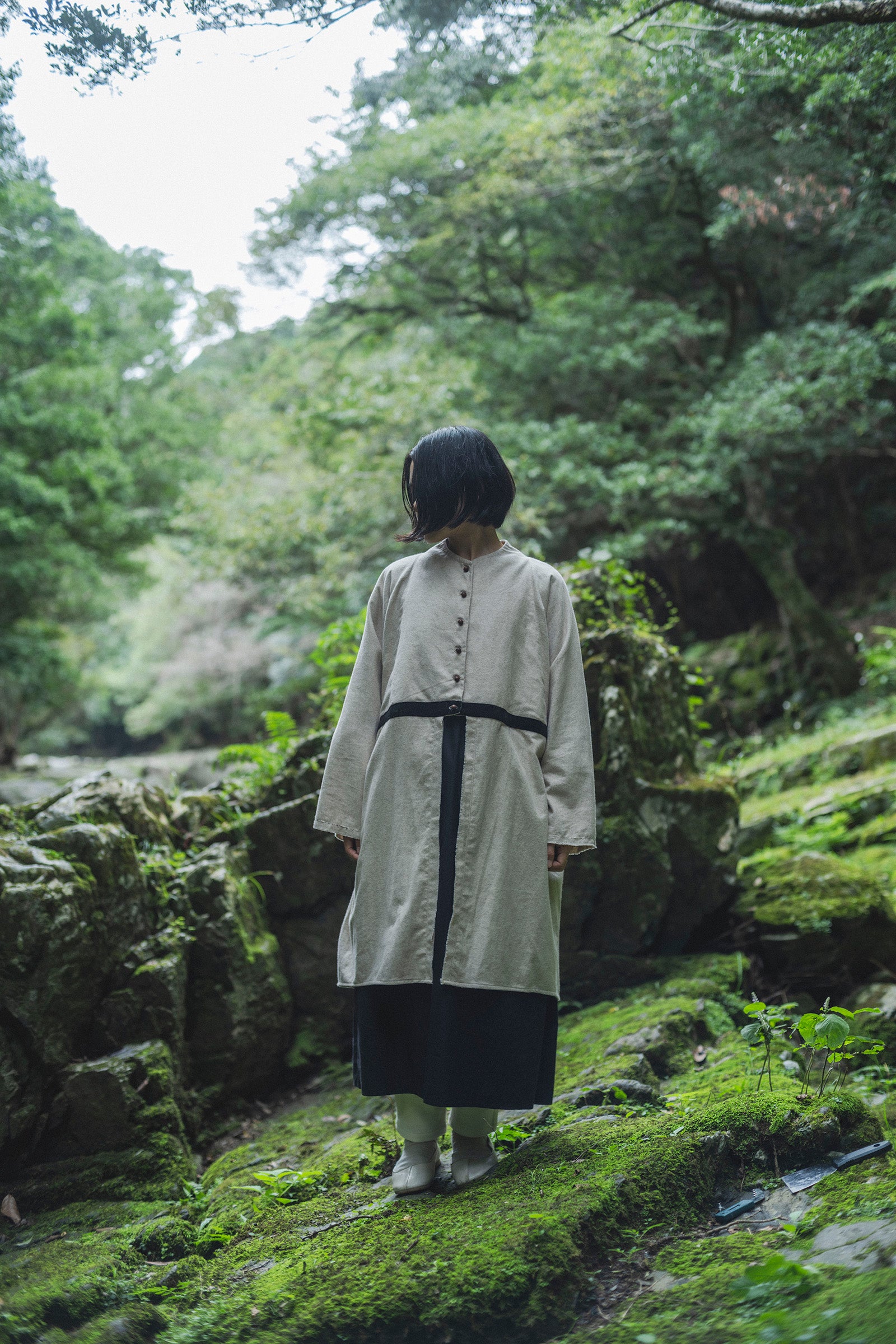 居相 百九十七 白茶綿麻襞寄上衣