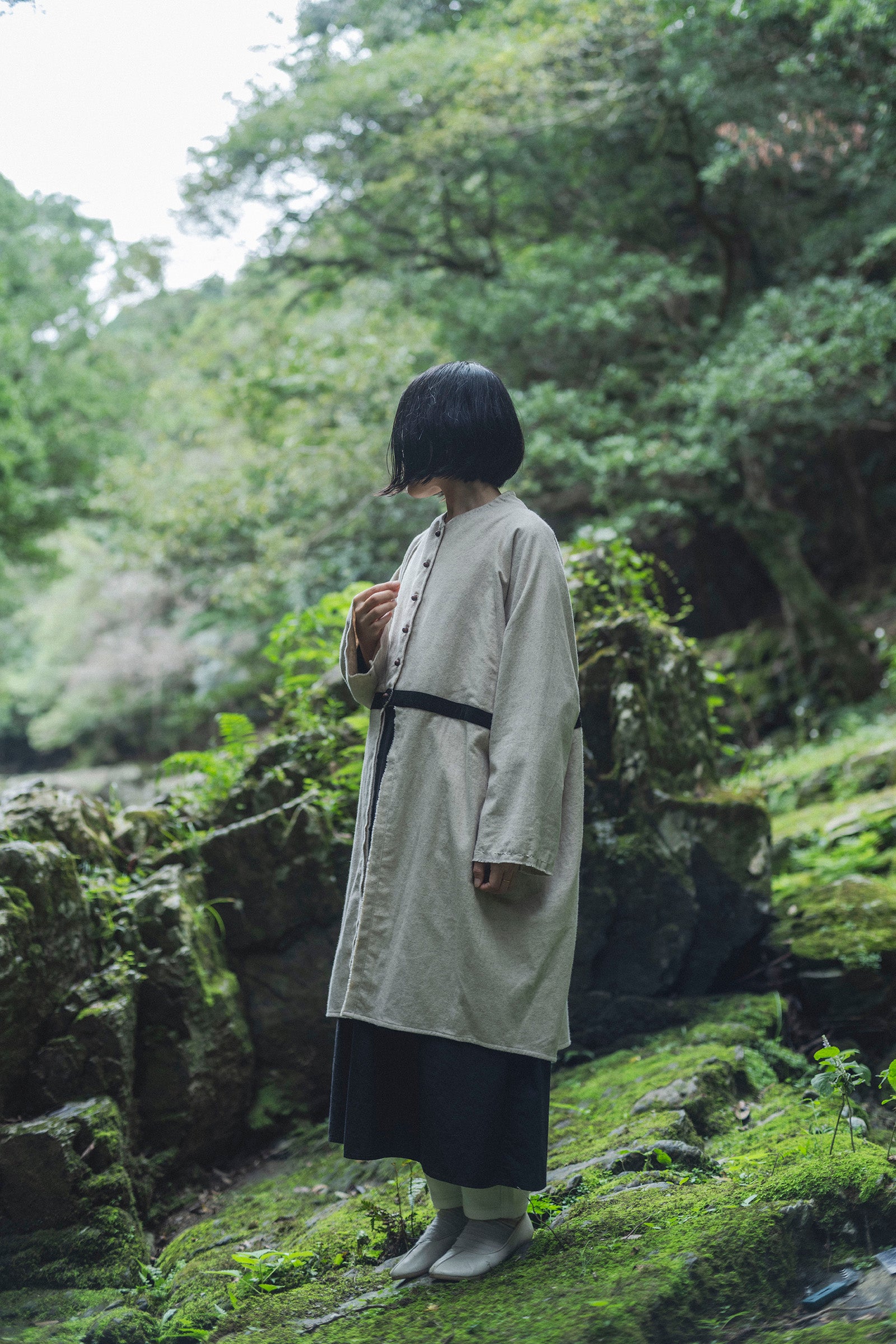 居相 百九十七 白茶綿麻襞寄上衣