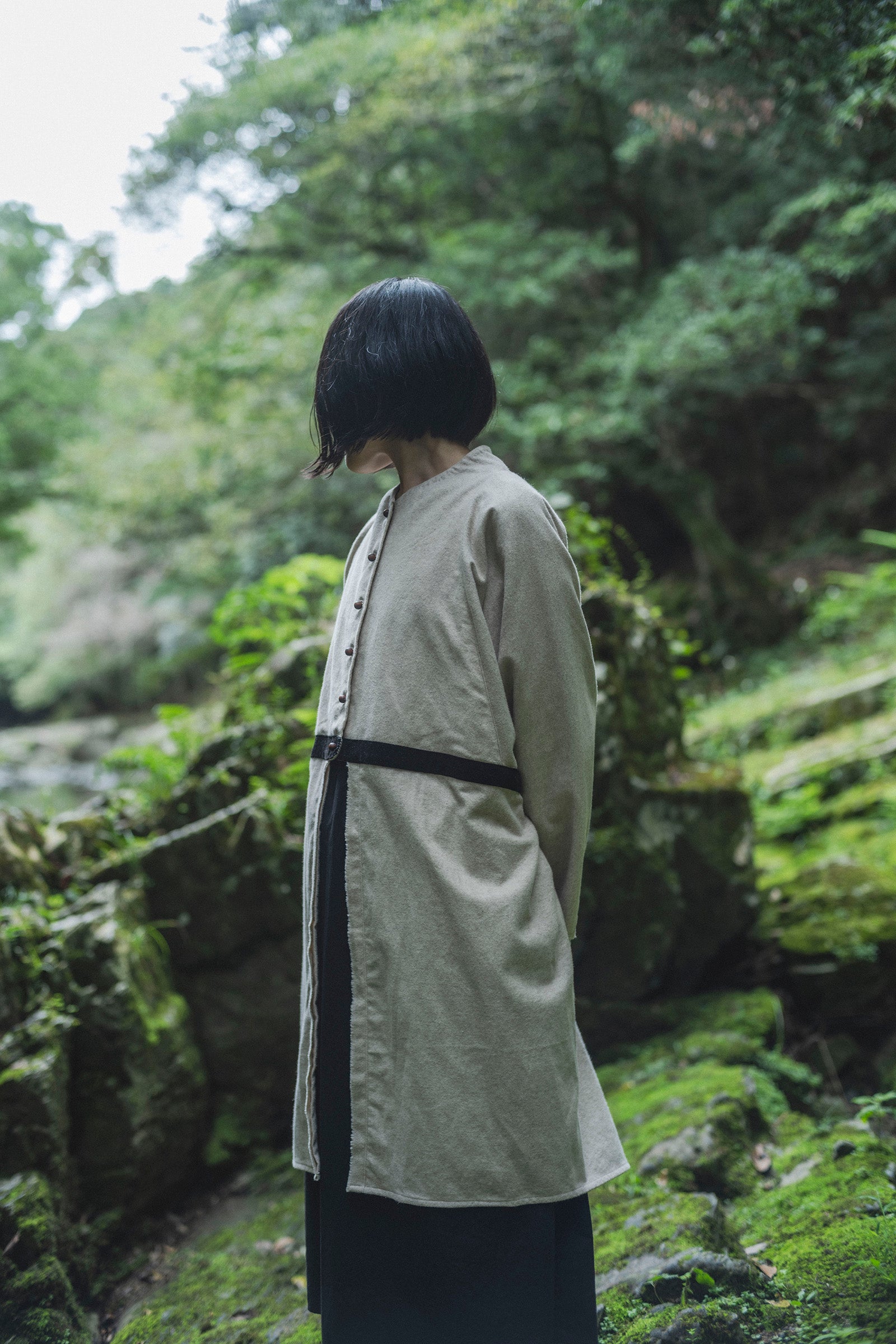 居相 百九十七 白茶綿麻襞寄上衣