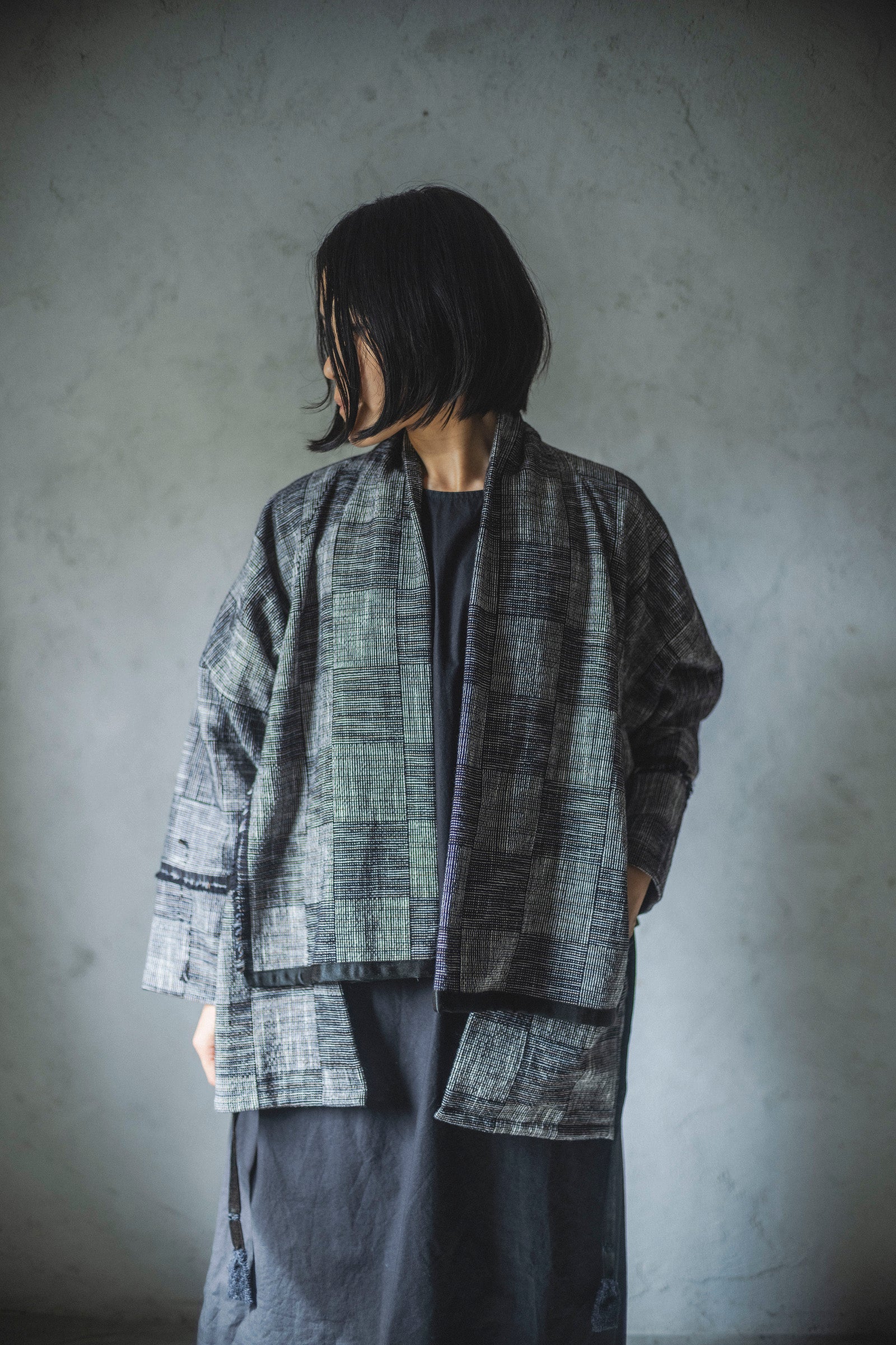 居相 二百四 白黒木綿石畳文変形短上衣