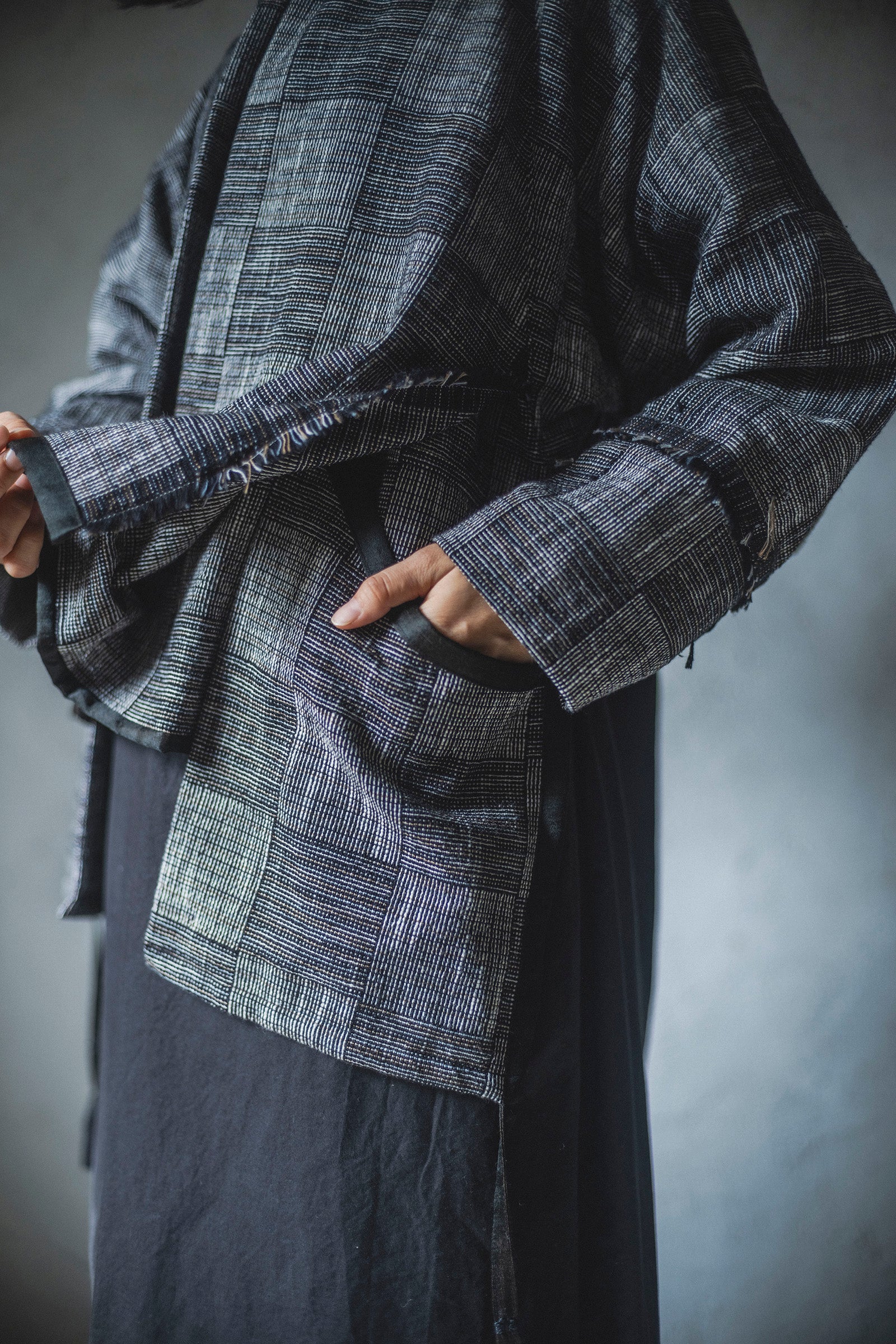 居相 二百四 白黒木綿石畳文変形短上衣