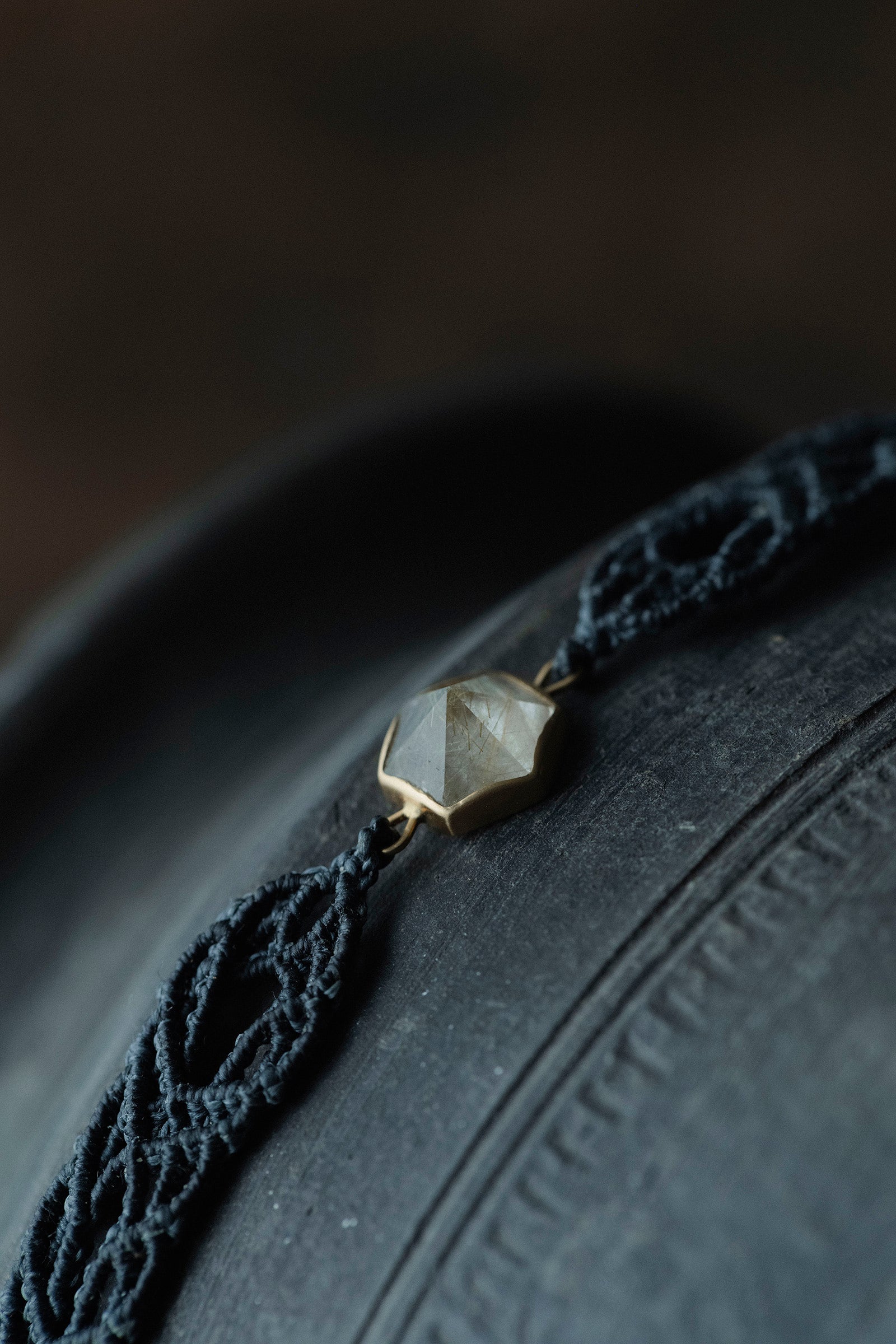 18K hexagon macrame bracelet (rutilated quartz)
