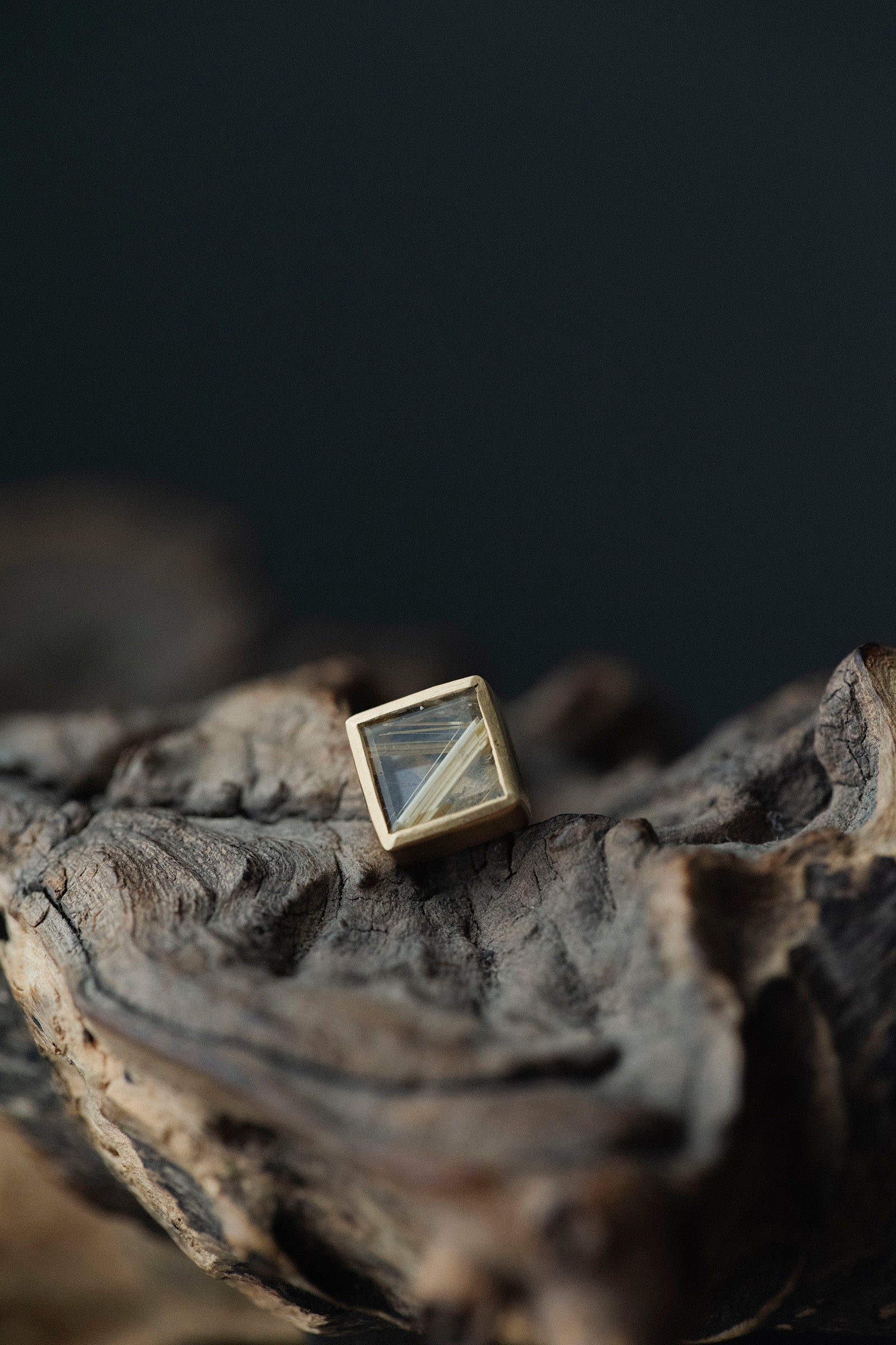 18K square earrings (pair)