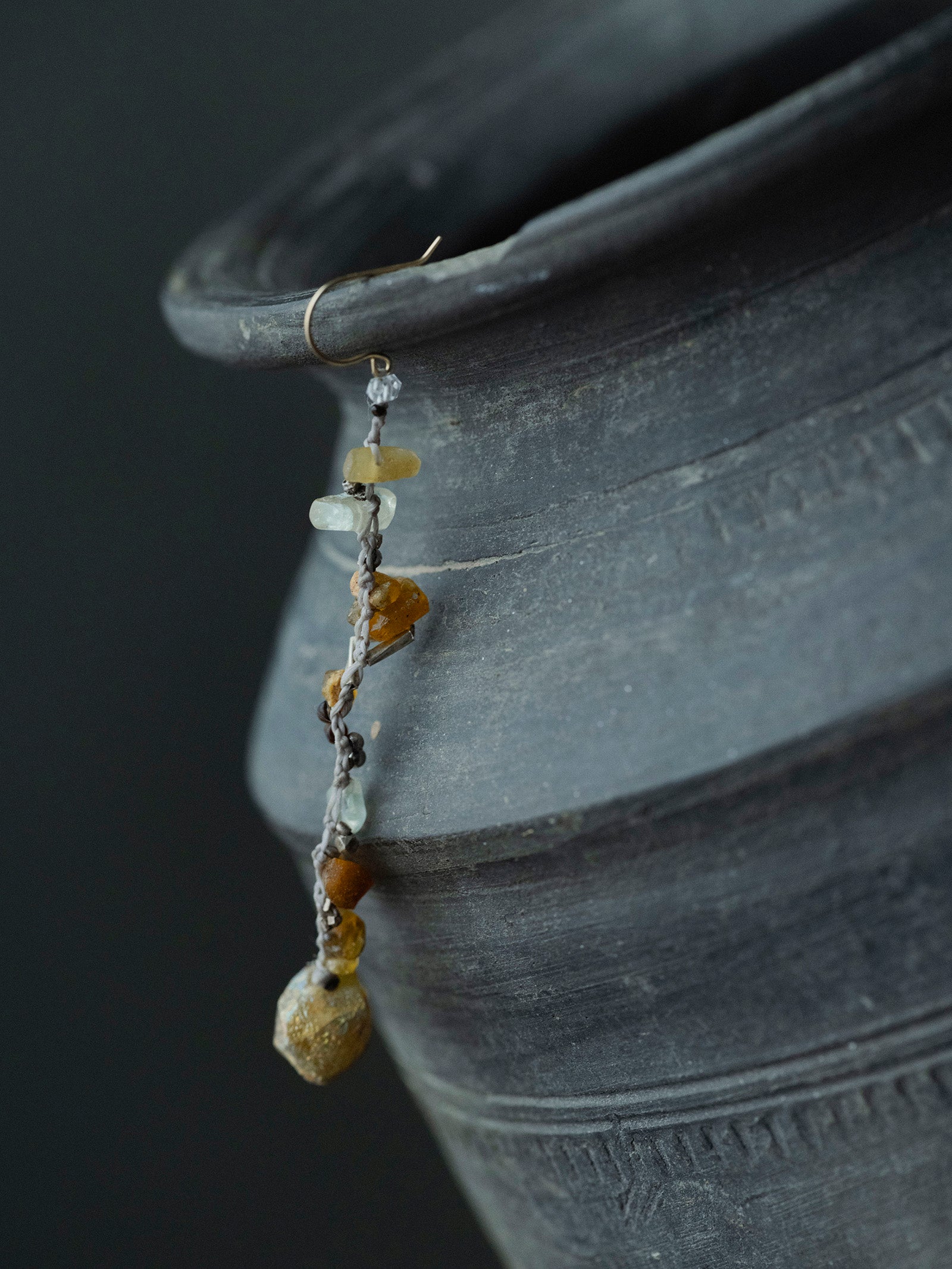 18K hook earrings roman glass (pair)