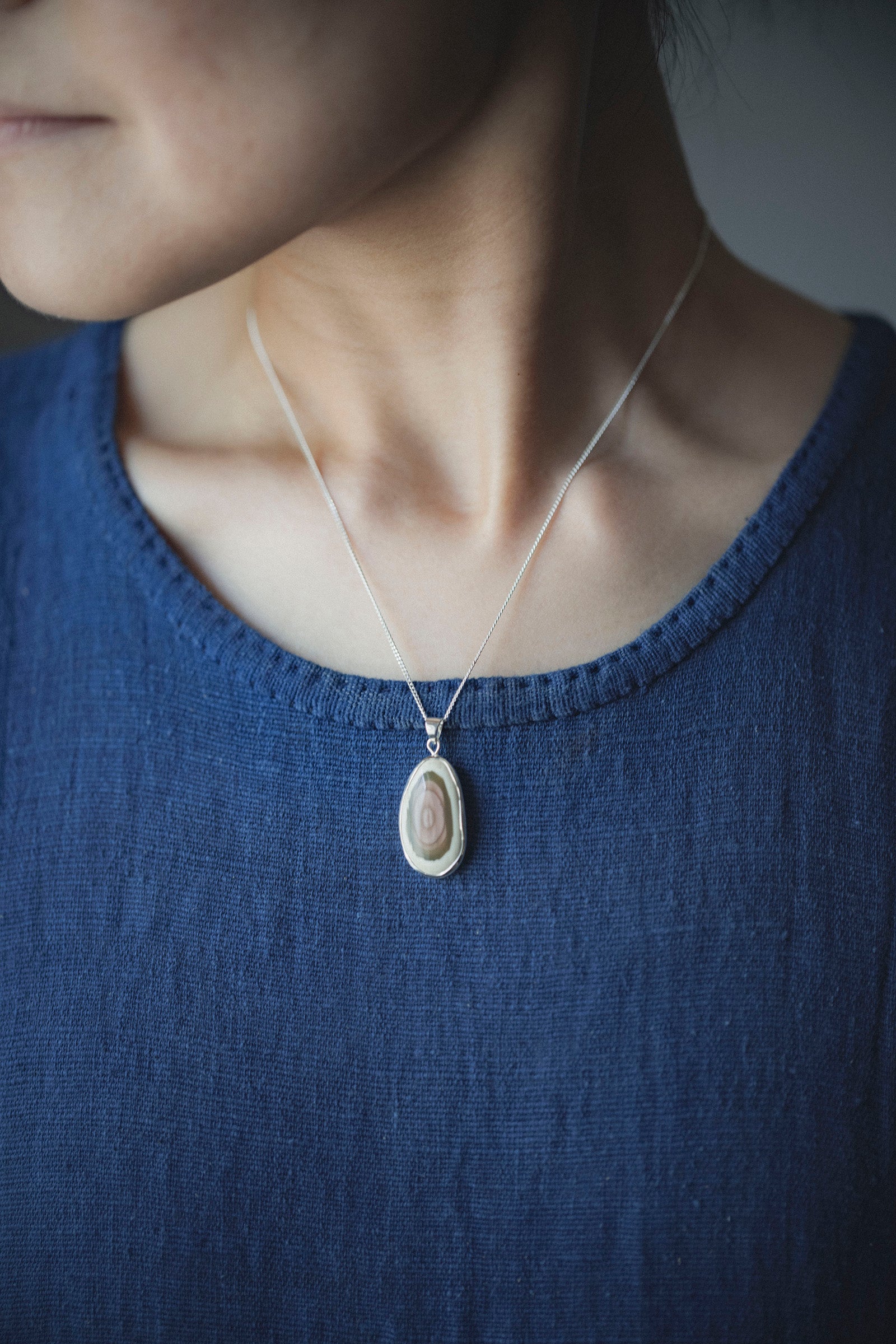 silver necklace Jasper
