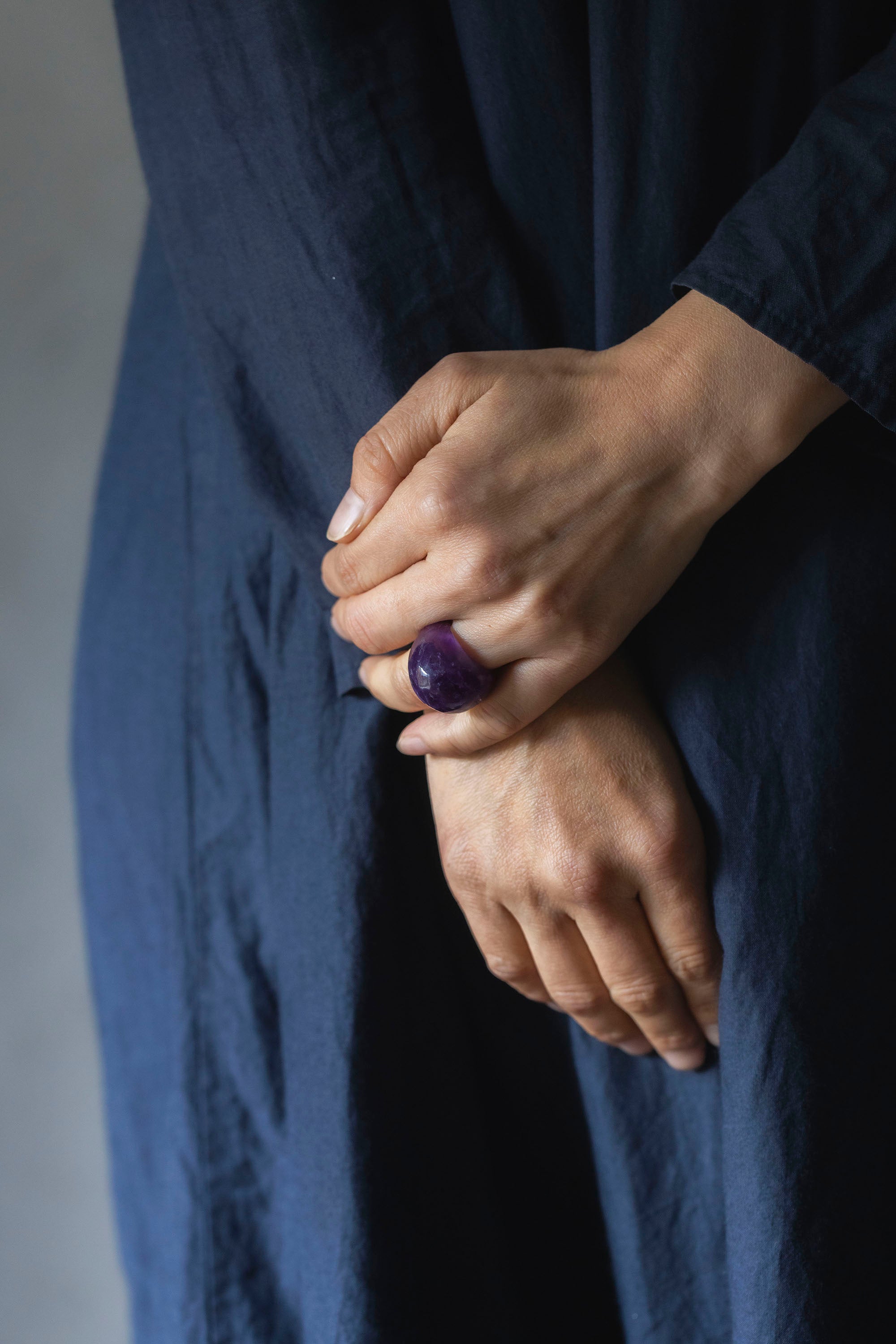 amethyst ring (round)