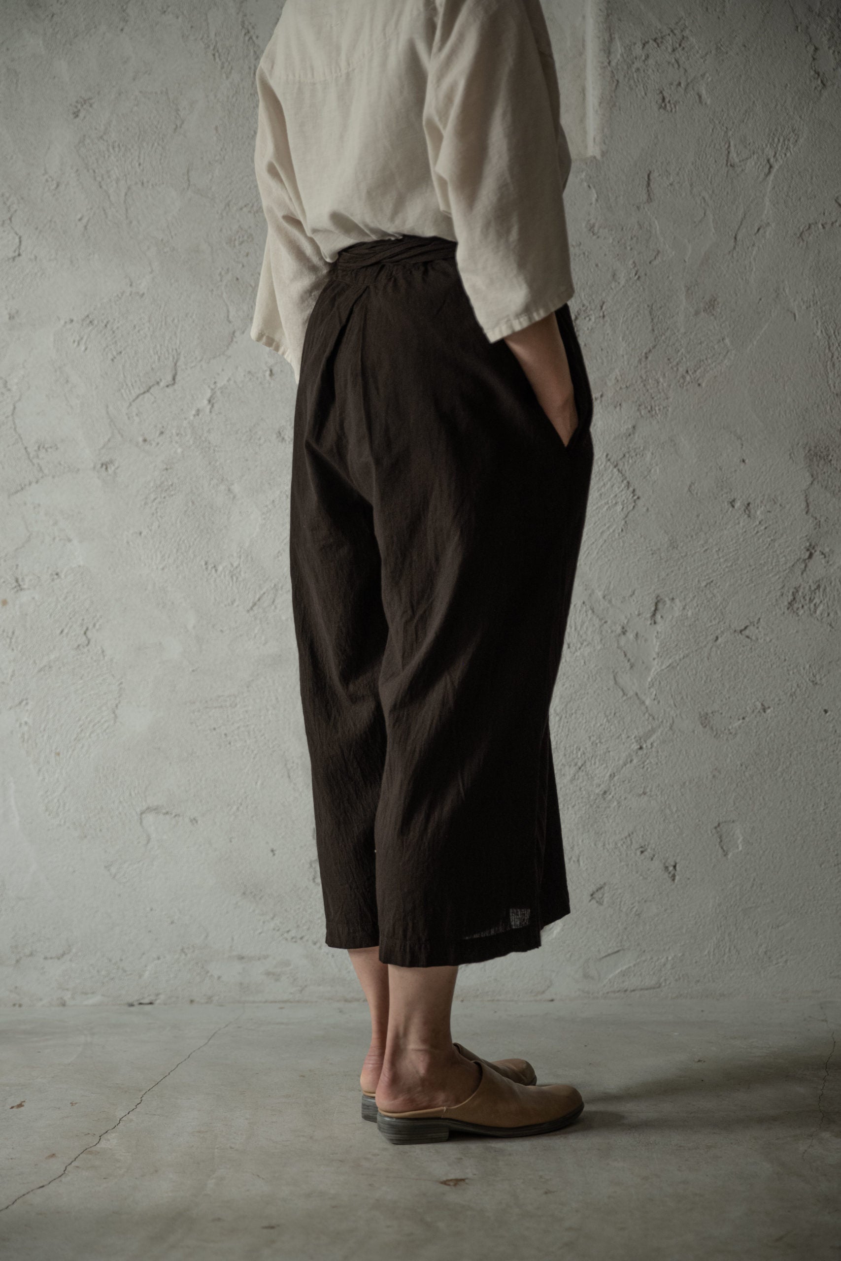 COSMIC WONDER 縞絹綿の夢ラップキュロットパンツ