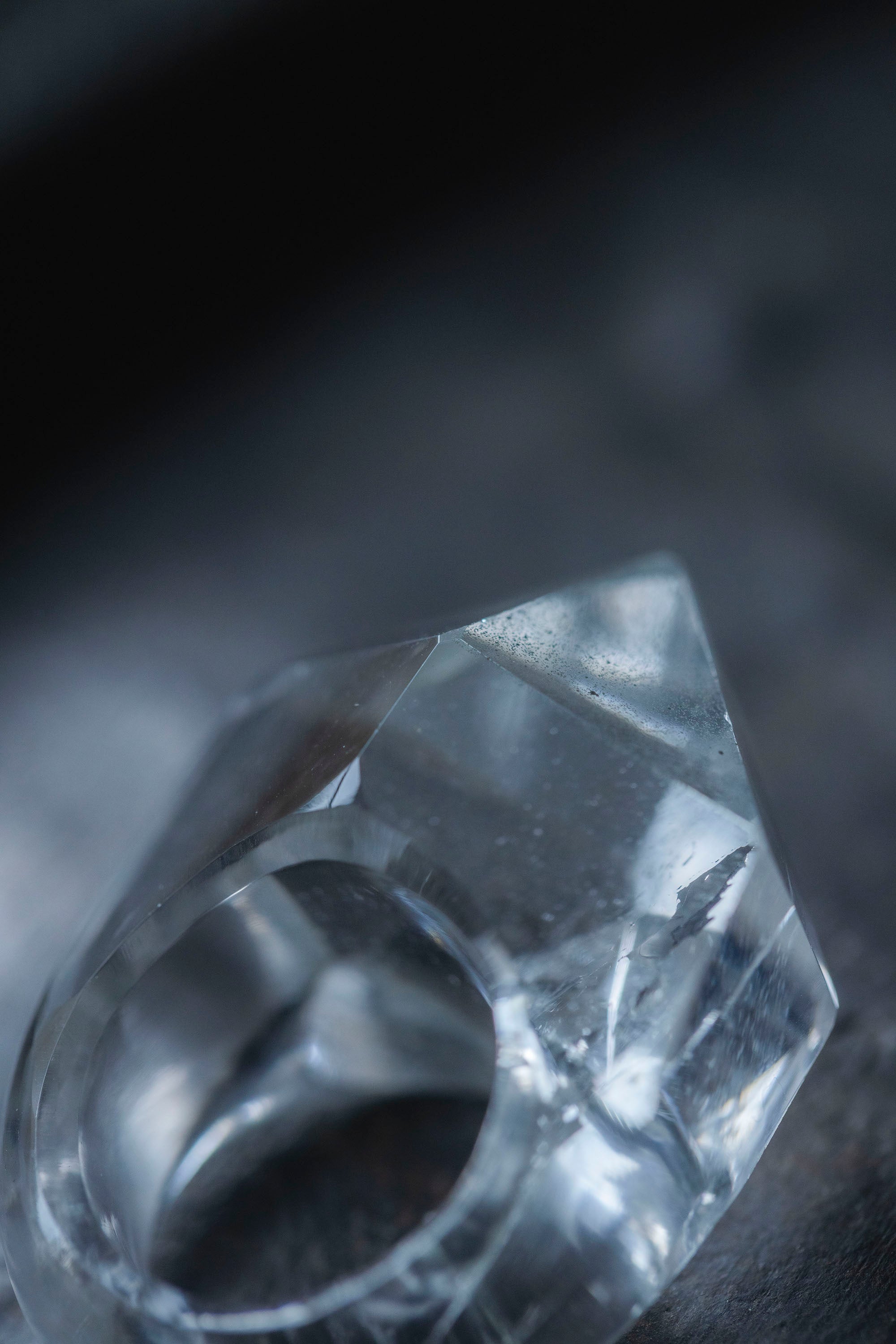 crystal ring (point)