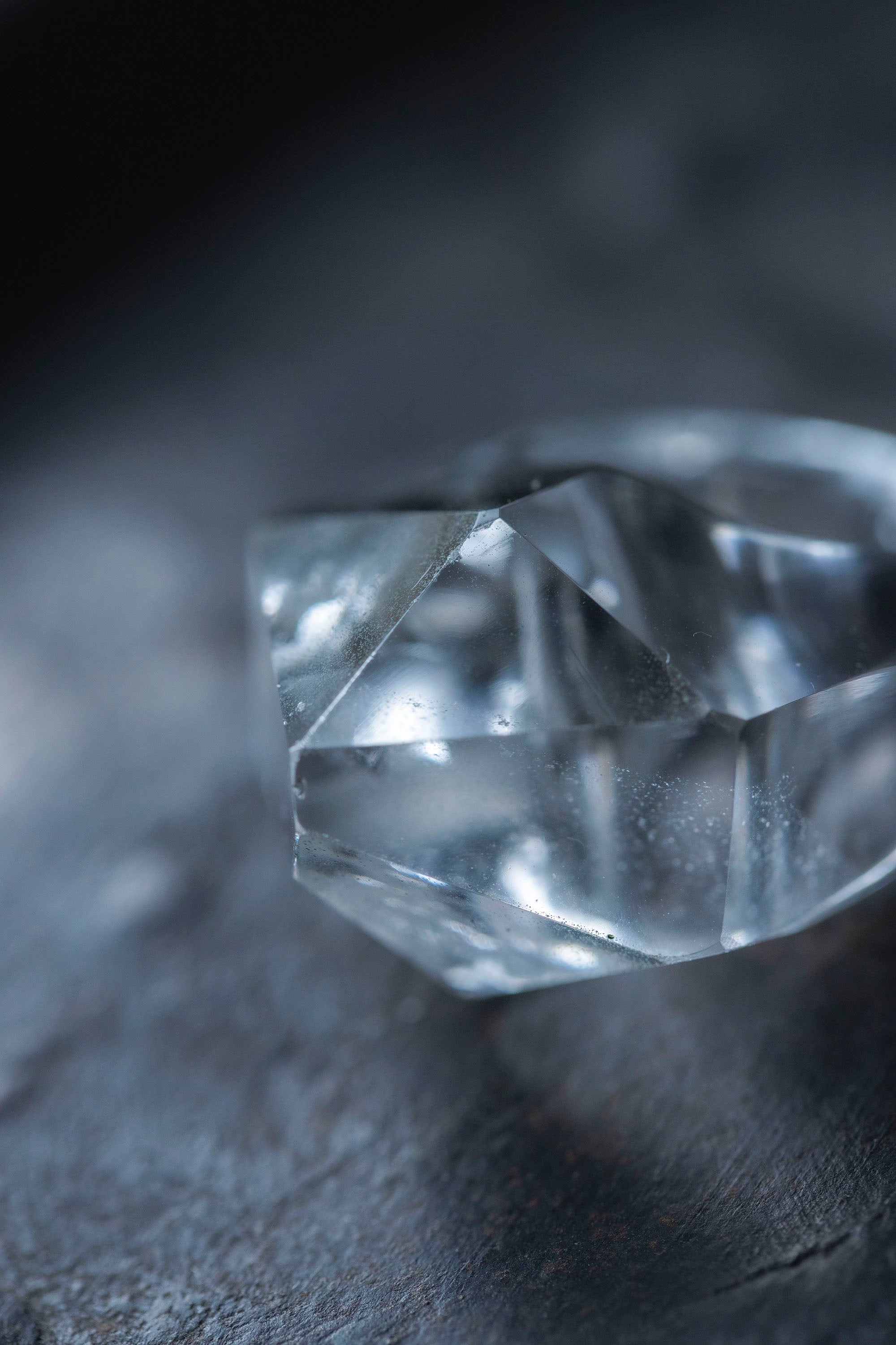 crystal ring (point)