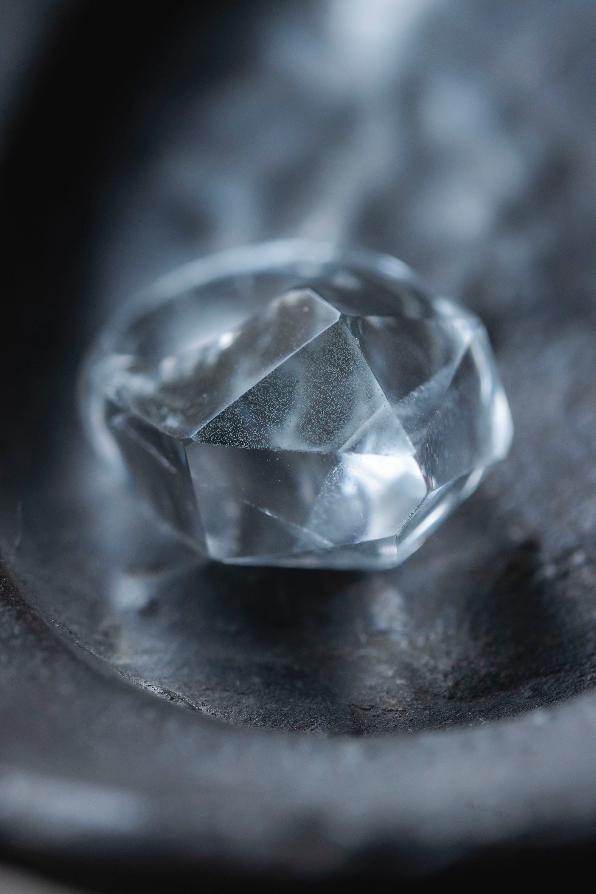 crystal ring (point)