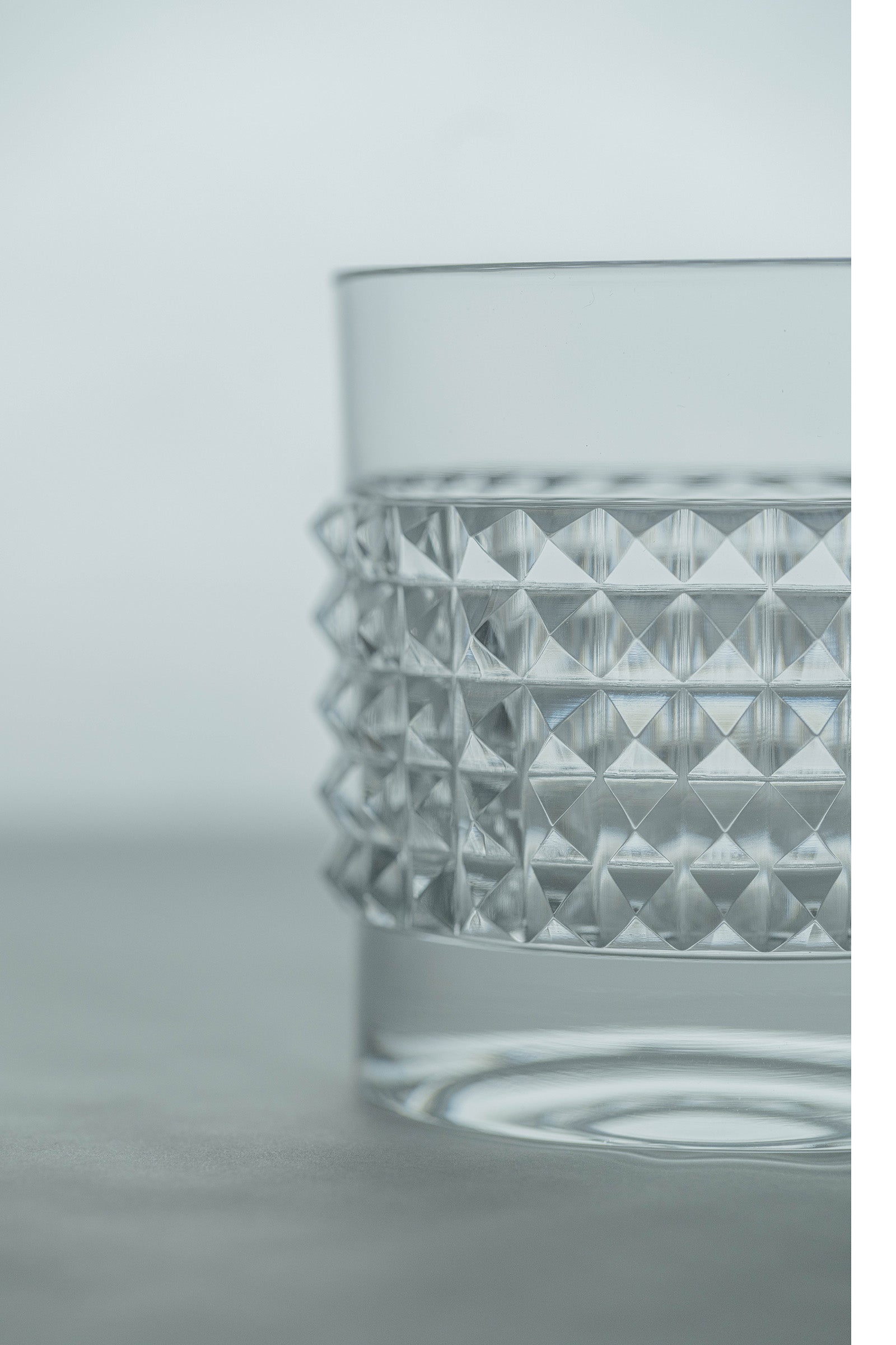 西垣 聡  Highlights rock glass  1-c
