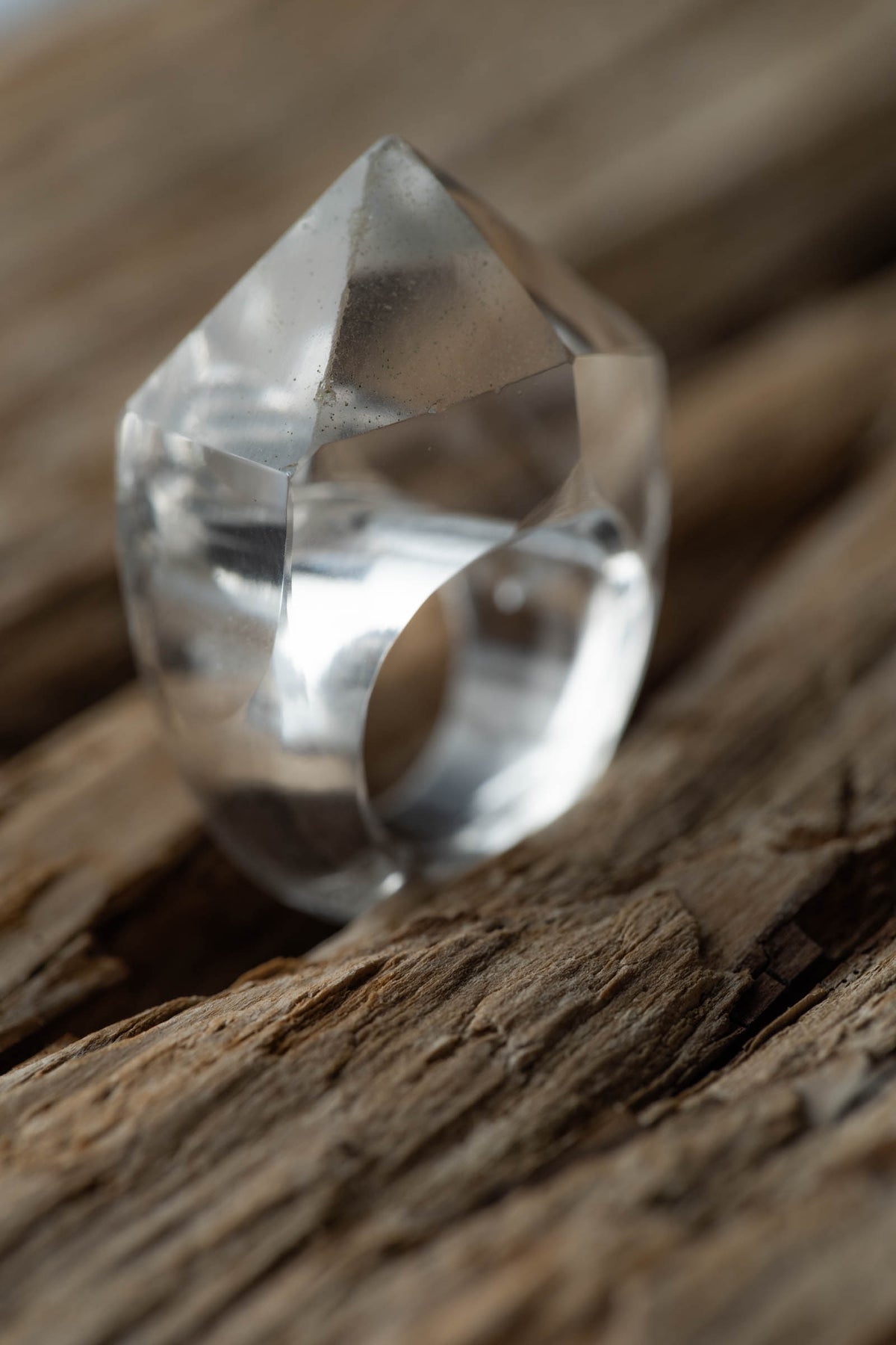 crystal ring (point)