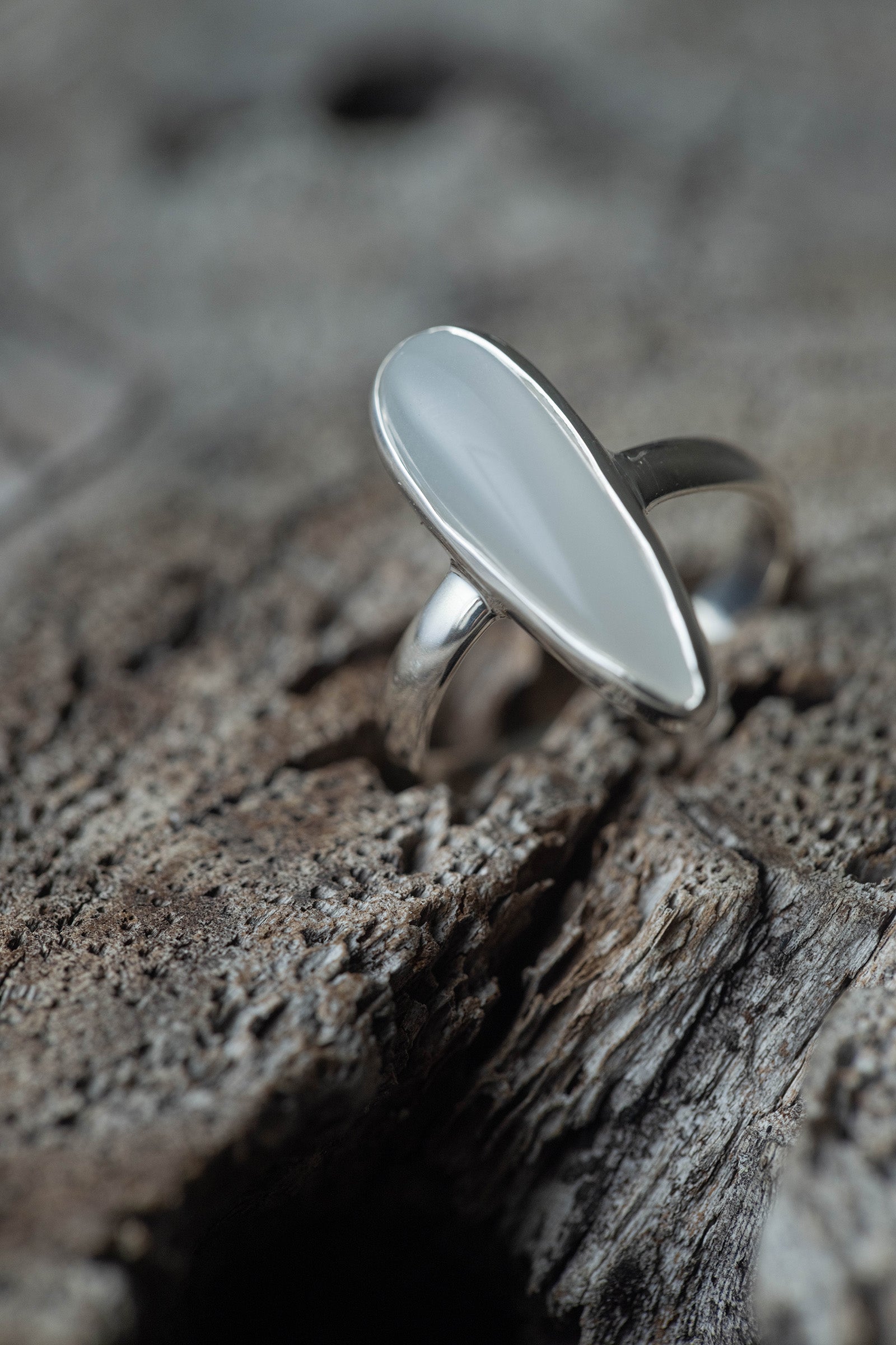 silver ring  3mm flat band  moonstone  drop