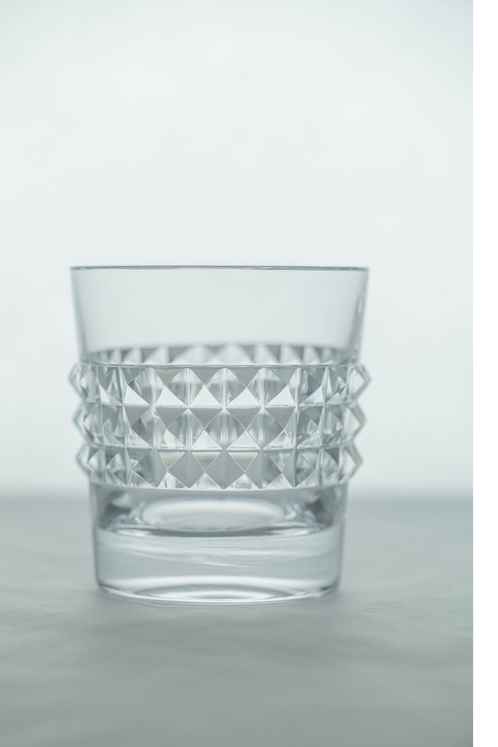 西垣 聡  Highlights rock glass  1-a