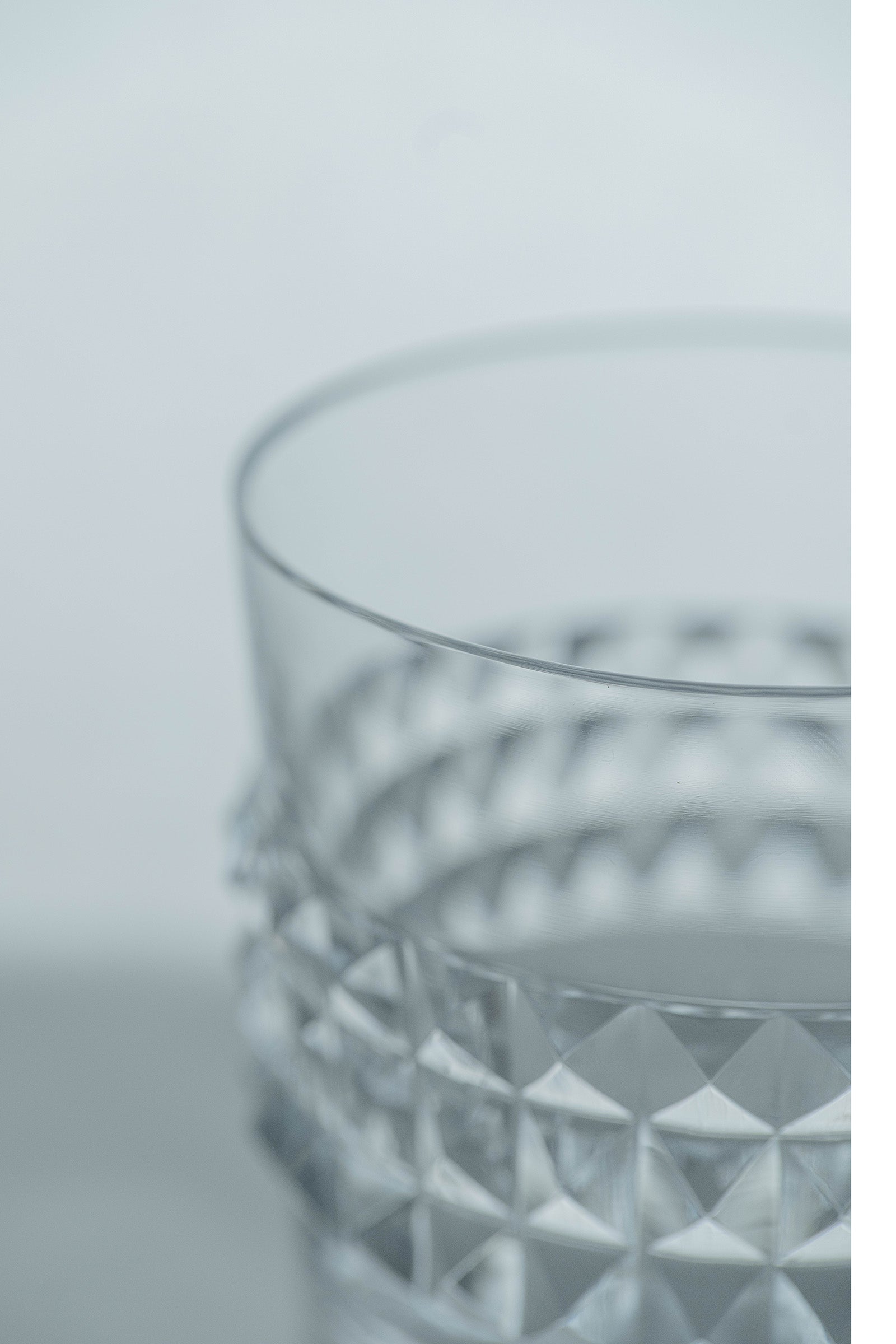 西垣 聡  Highlights rock glass  1-a