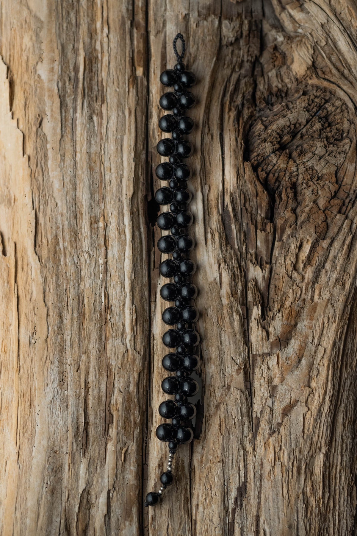 onyx beads bracelet  flat