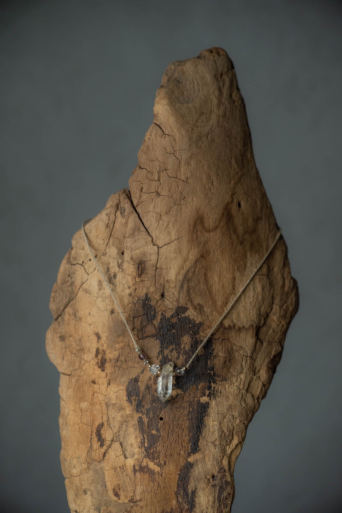 Rutile quartz ring (round)