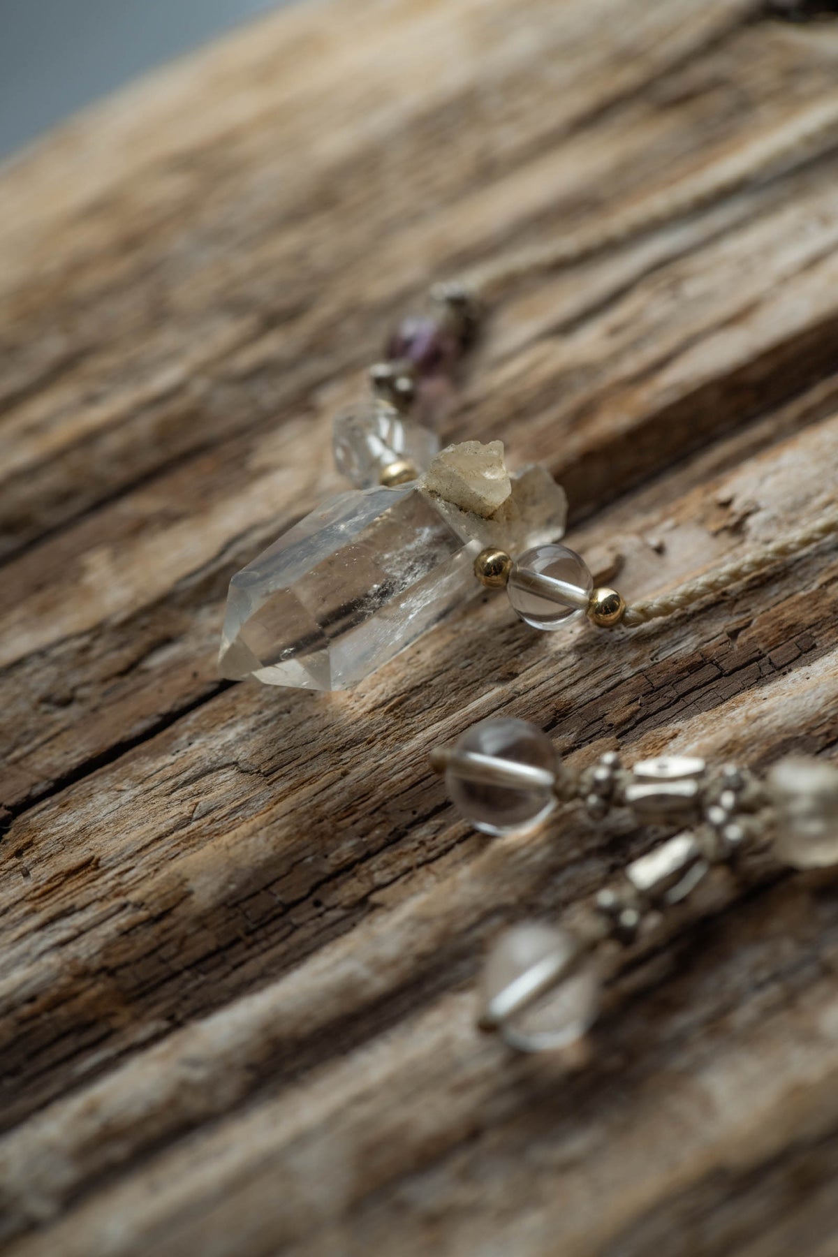 Rutile quartz ring (round)